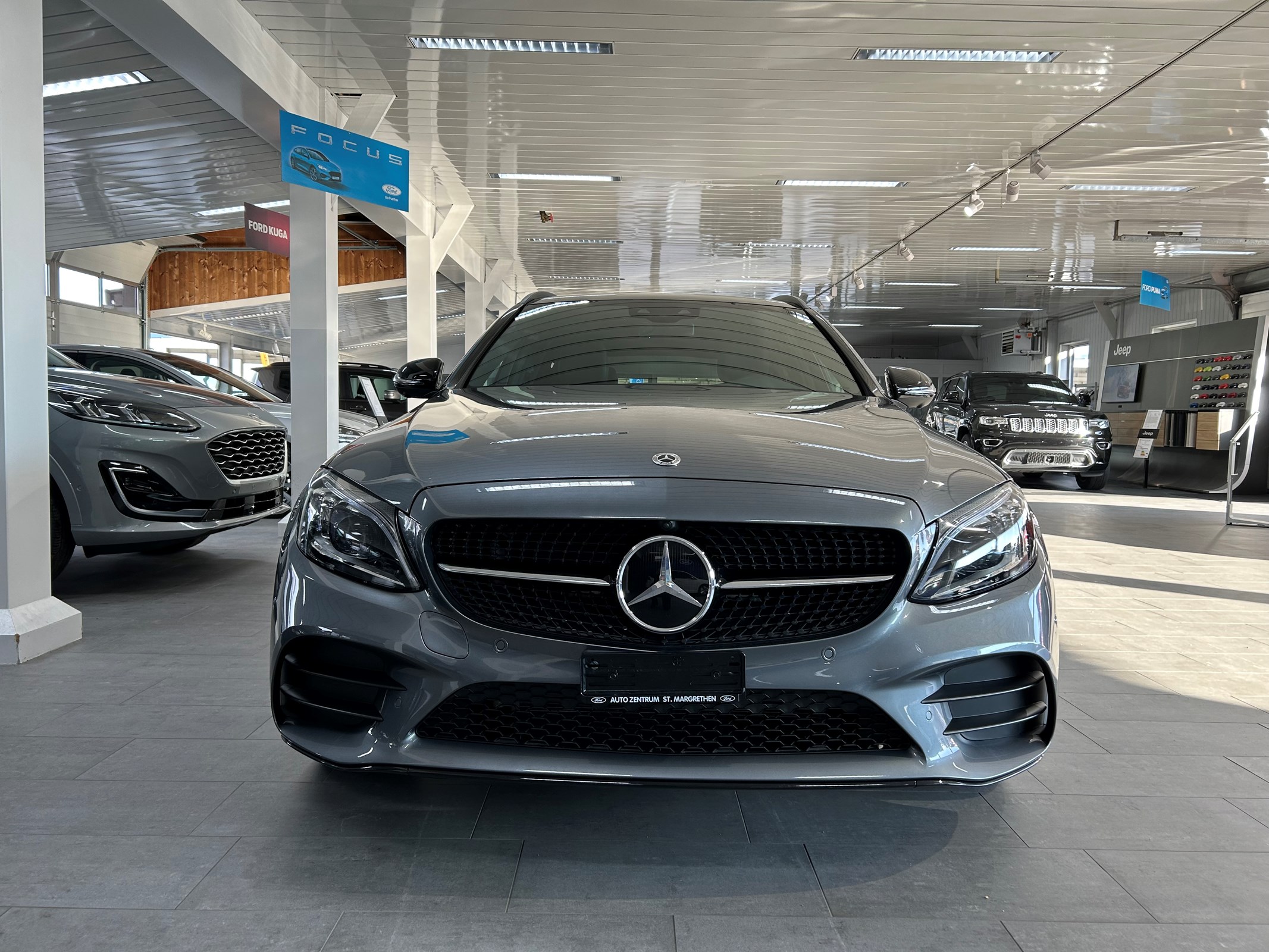 MERCEDES-BENZ C 200 Swiss Star AMG Line 4M 9G-Tronic