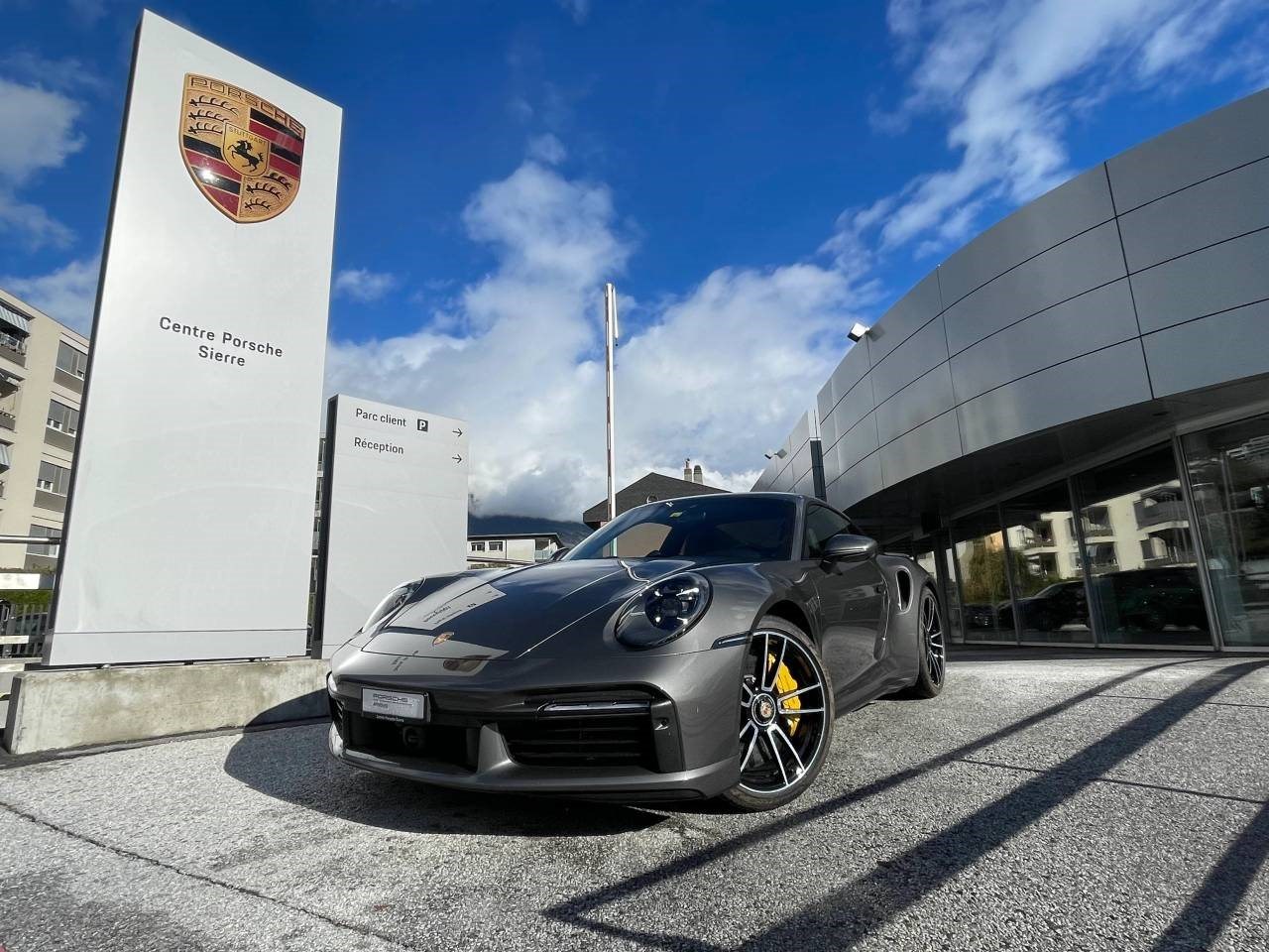 PORSCHE 911 Turbo S