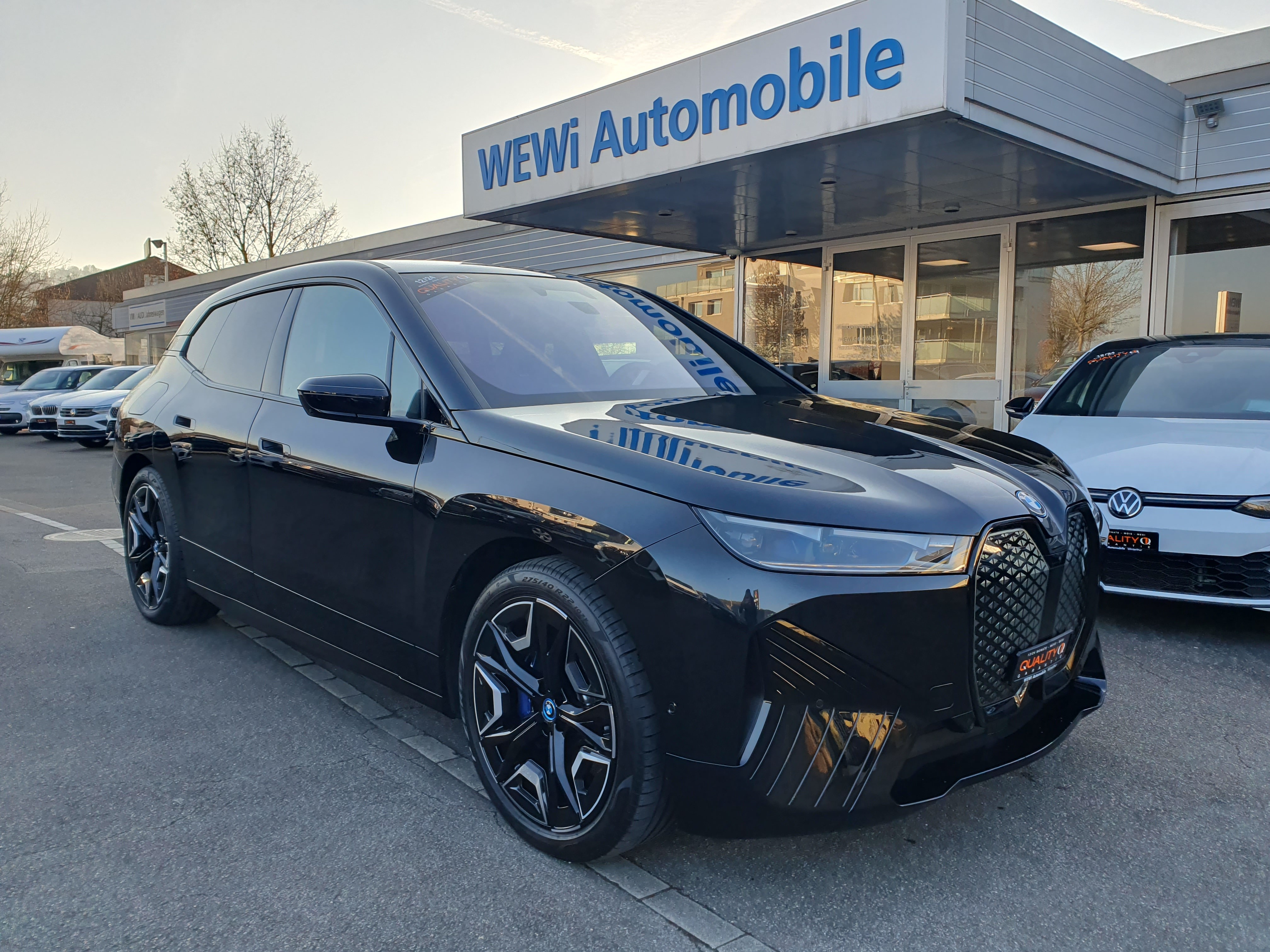 BMW iX xDrive40 Launch Edition