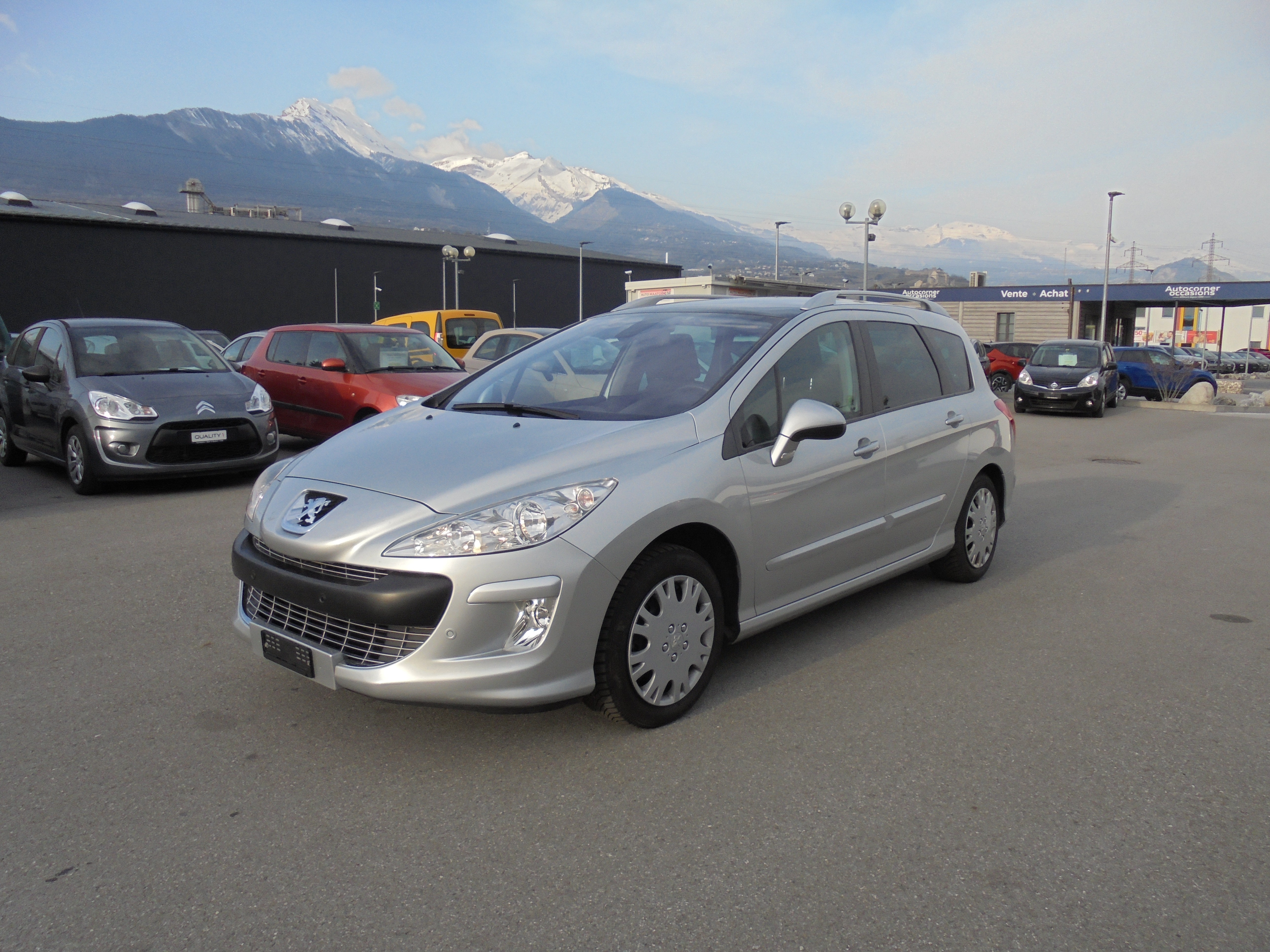 PEUGEOT 308 SW 1.6 16V Turbo Sport Pack Automatic