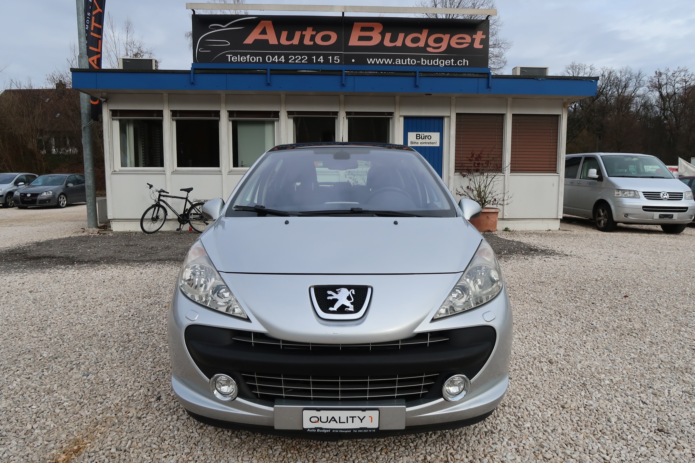 PEUGEOT 207 1.6 16V XT Premium Automatic