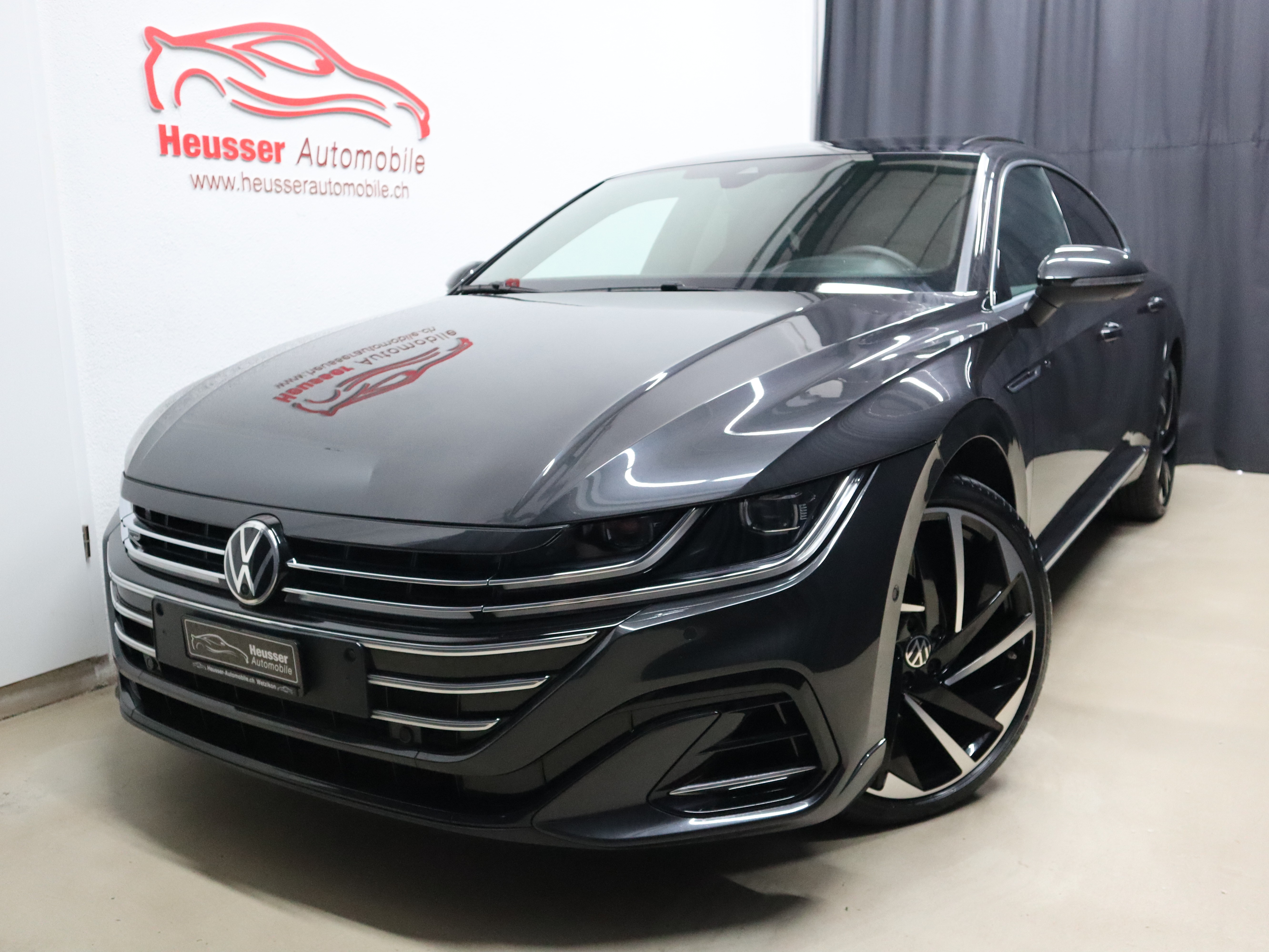 VW Arteon 2.0 TDI 4Motion DSG R-Line - Panorama - Leder - Virtual Cockpit - Standheizung - Kamera - 200 PS