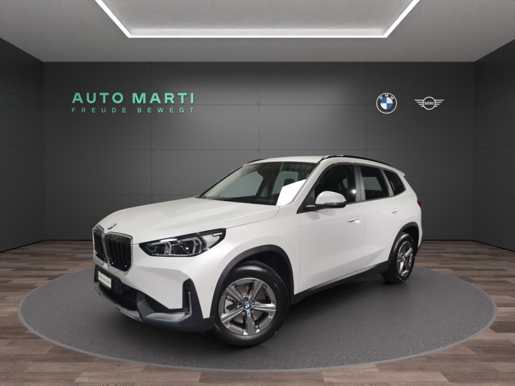 BMW X1 xDrive 23i 48V