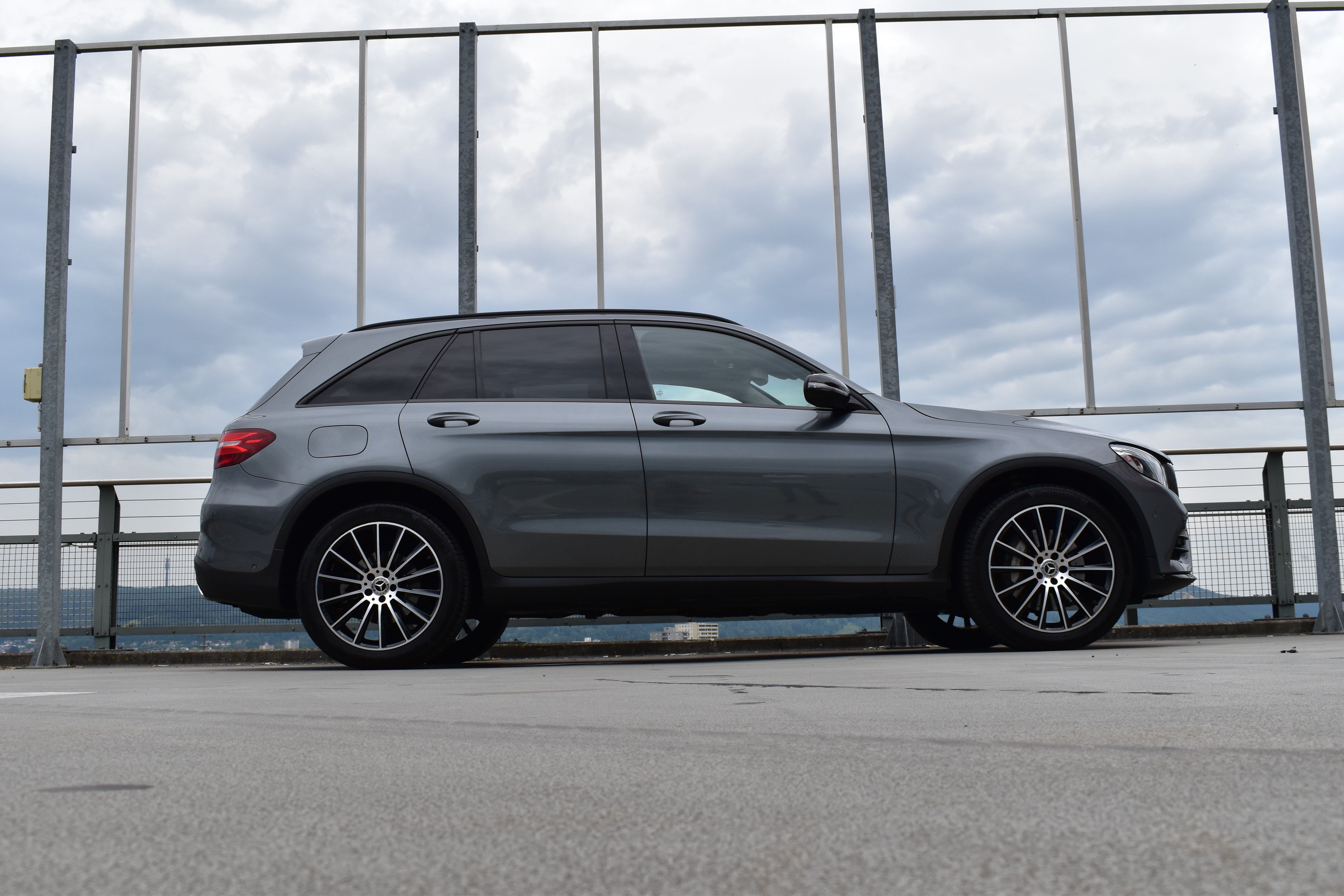 MERCEDES-BENZ GLC 250 d RUNOUT EDITION NIGHT 4MATIC 9G-TRONIC l 204 PS