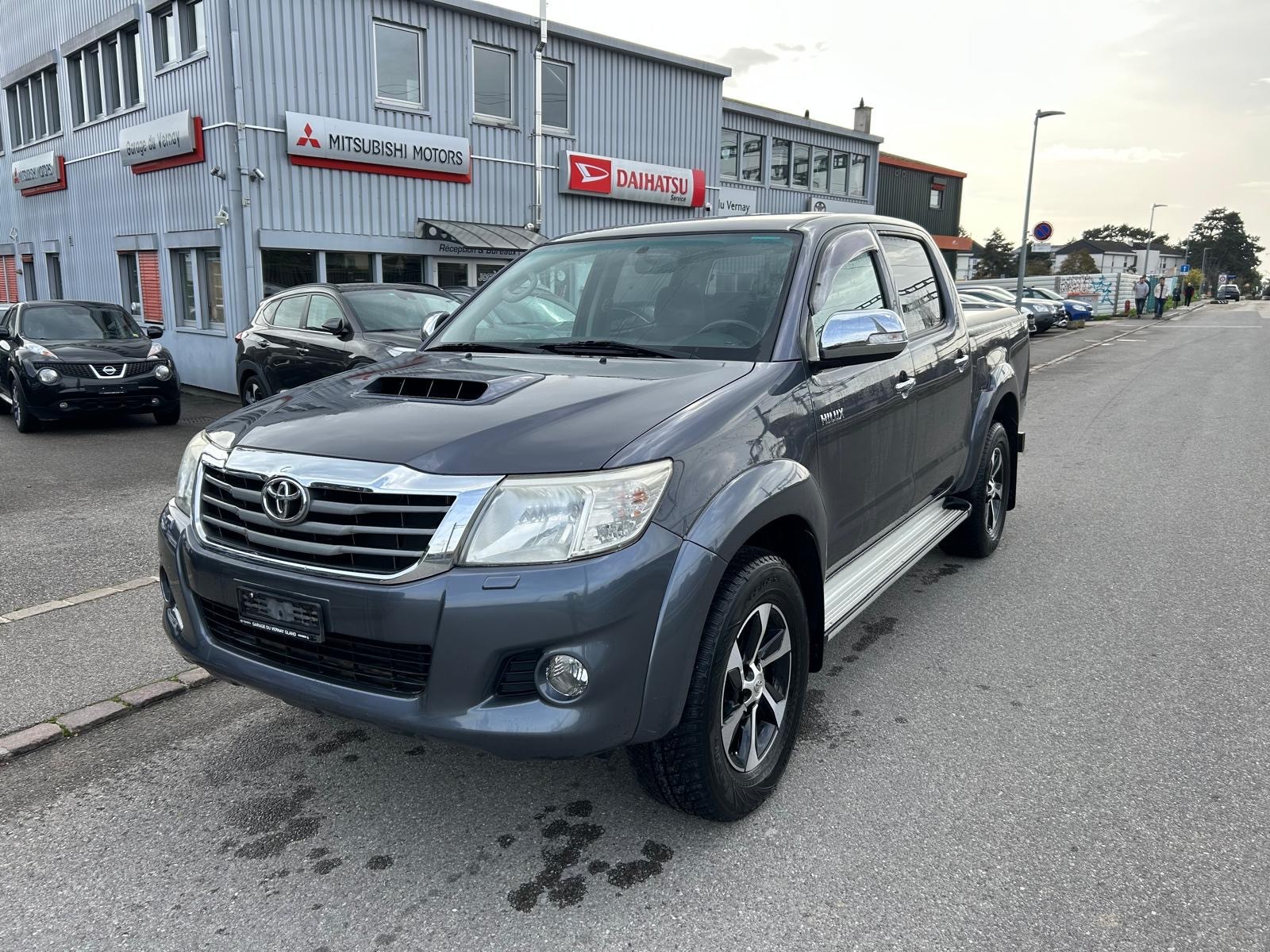 TOYOTA Hilux 3.0 4WD Double Cab Sol Premium