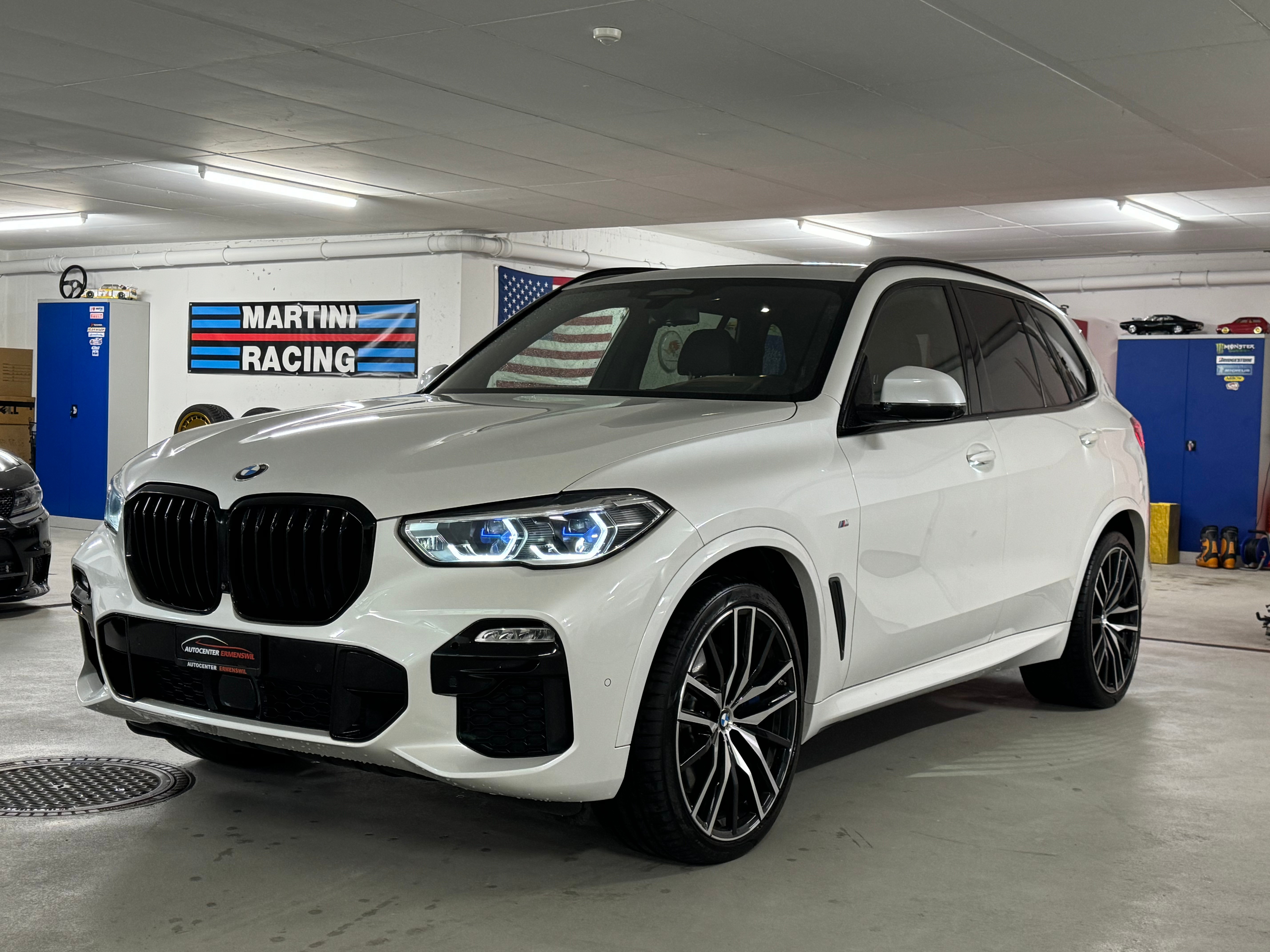 BMW X5 xDrive 48V 40d M Sport Steptronic mit AHK