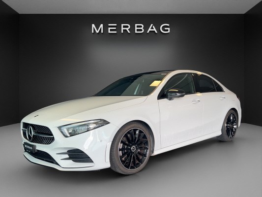 MERCEDES-BENZ A 250 AMG Line 4Matic