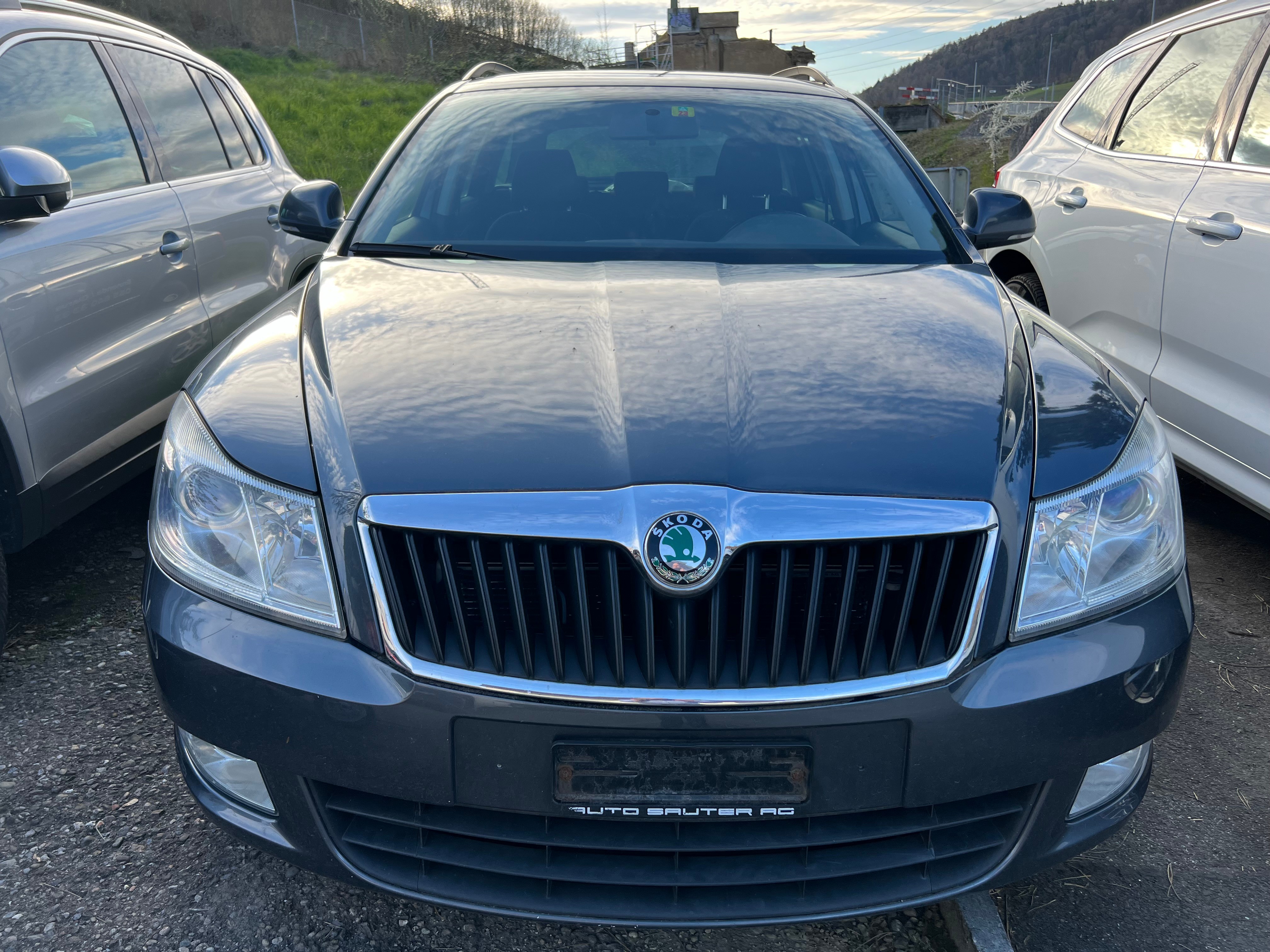 SKODA Octavia Combi 1.6 TDI Stöckli 4x4