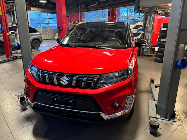 SUZUKI Vitara 1.4 Boosterjet Piz Sulai Top Hybrid