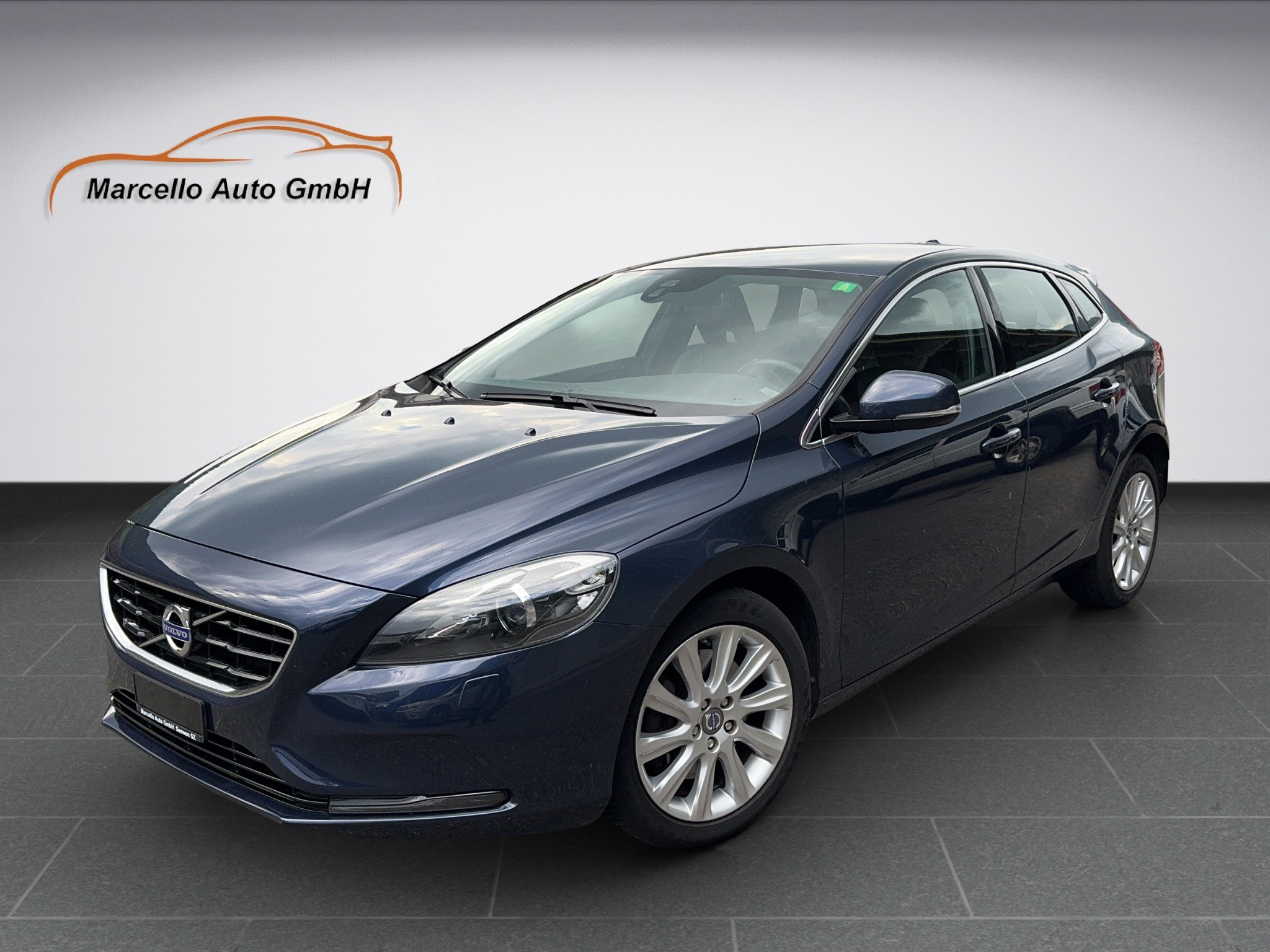 VOLVO V40 D3 Summum Geartronic