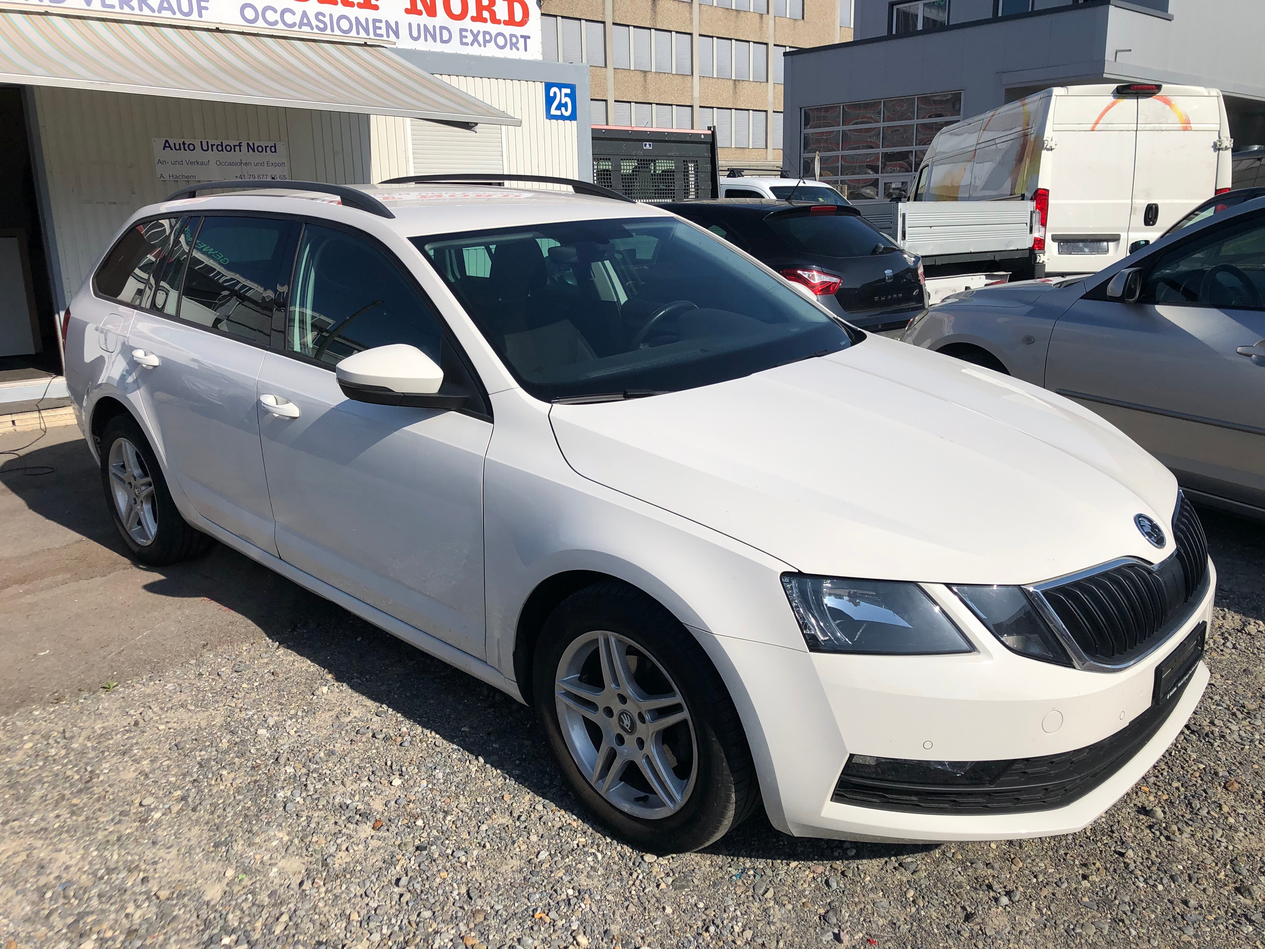 SKODA Octavia Combi 1.6 TDI Soleil DSG