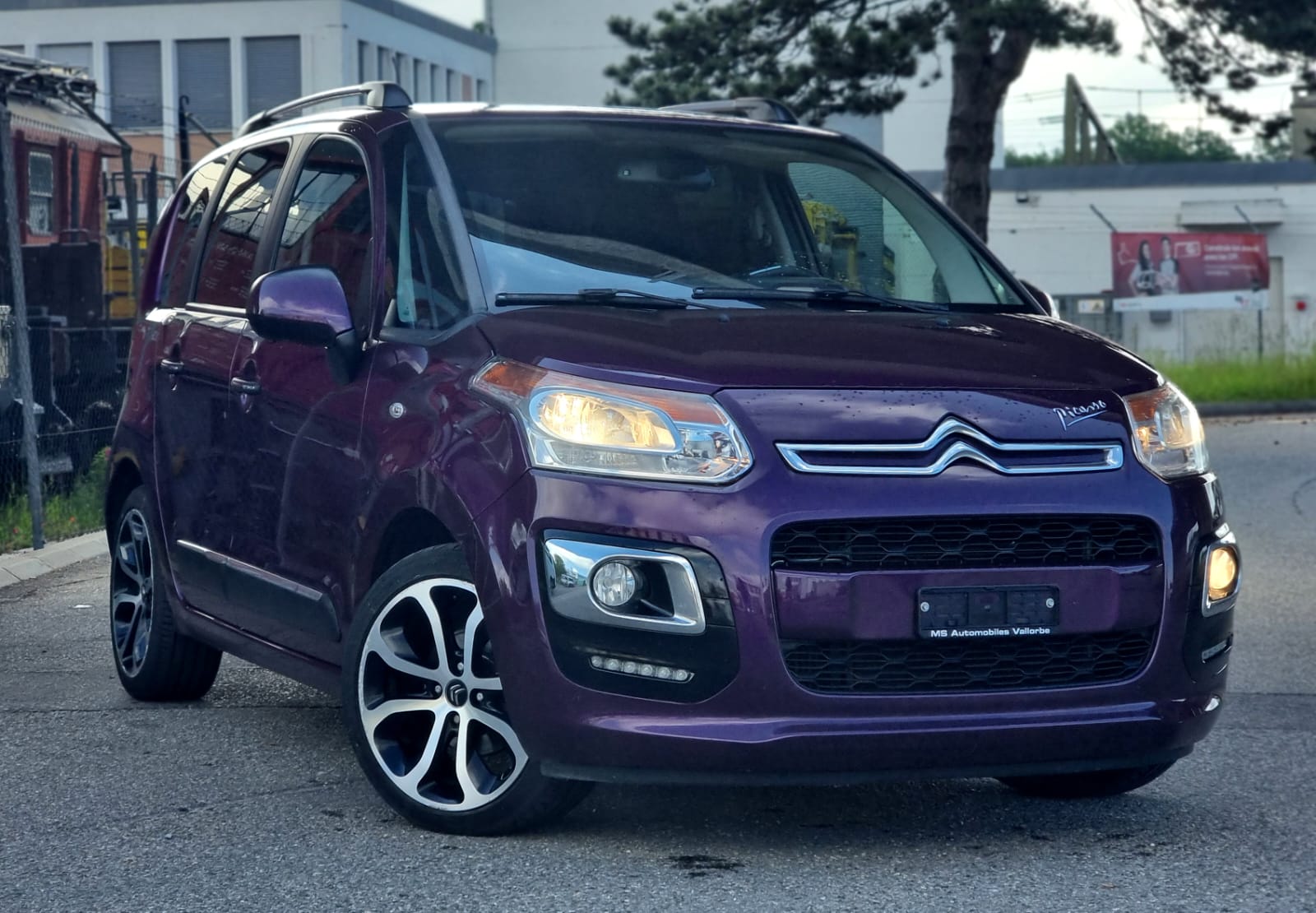 CITROEN C3 Picasso 1.6 HDi Exclusive EGS6