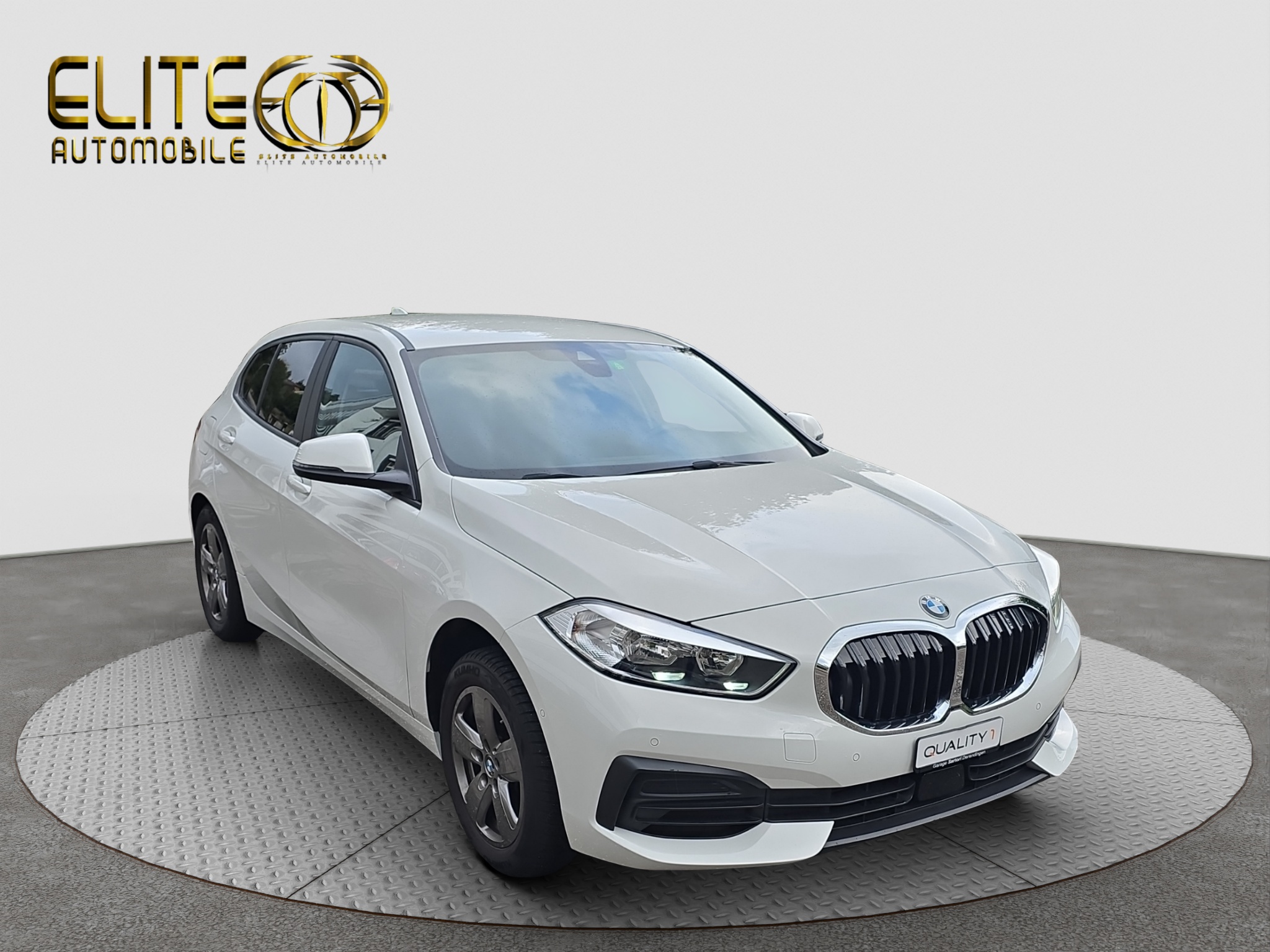 BMW 118i Steptronic Essential Edition