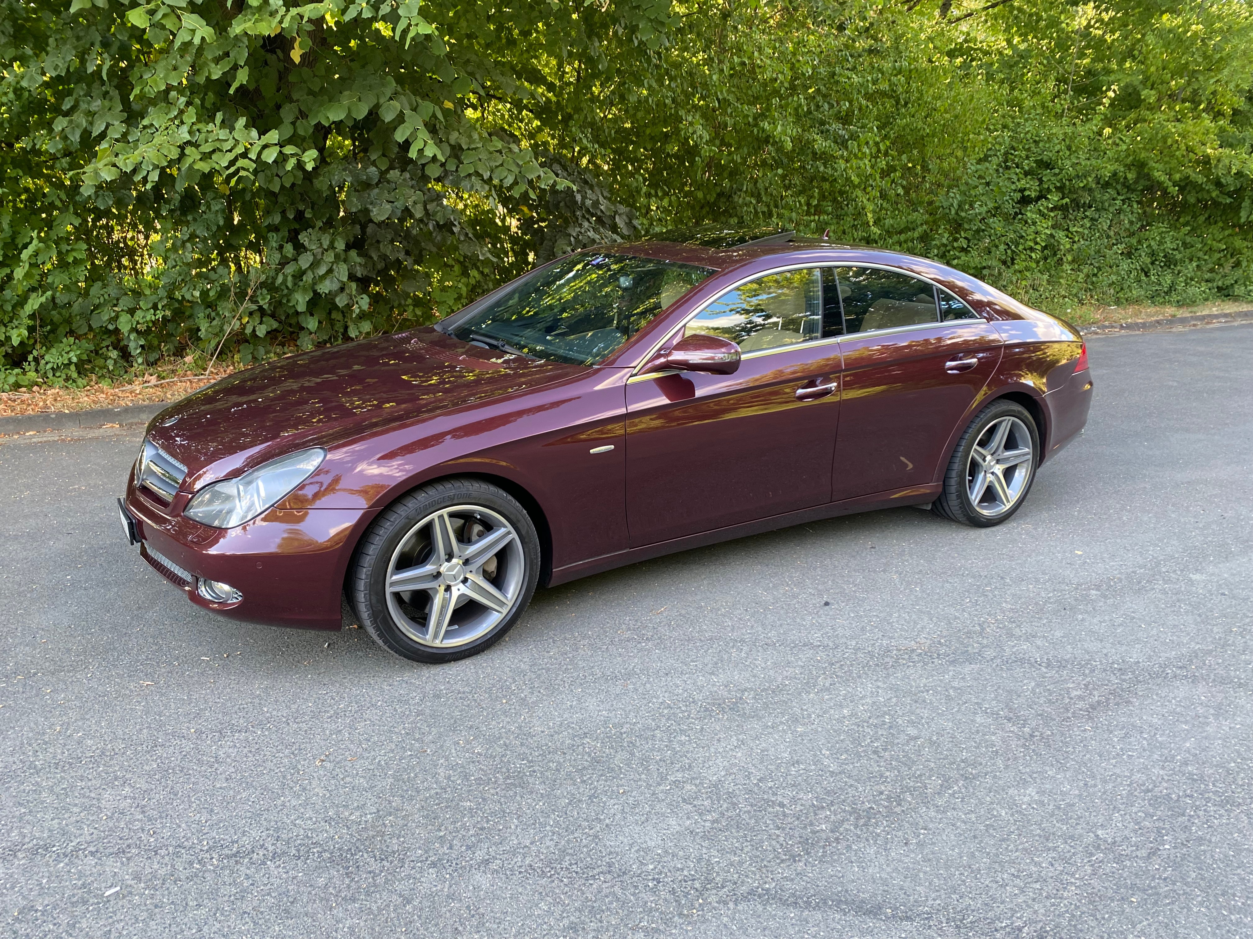 MERCEDES-BENZ CLS 500 7G-Tronic