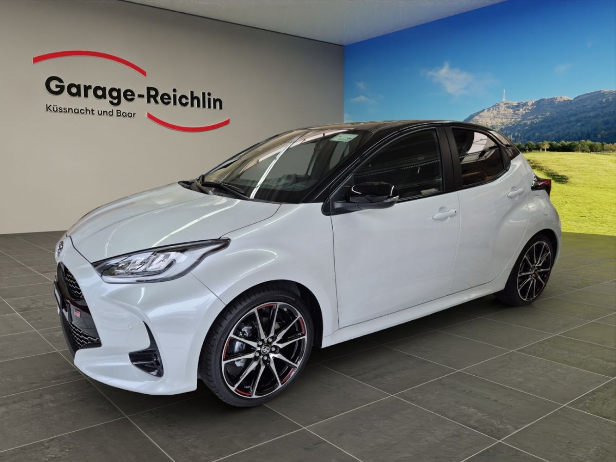 TOYOTA Yaris 1.5 VVT-i HSD GR Sport