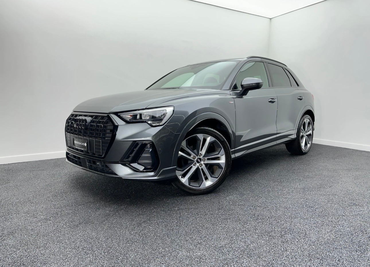 AUDI Q3 35 TFSI S line