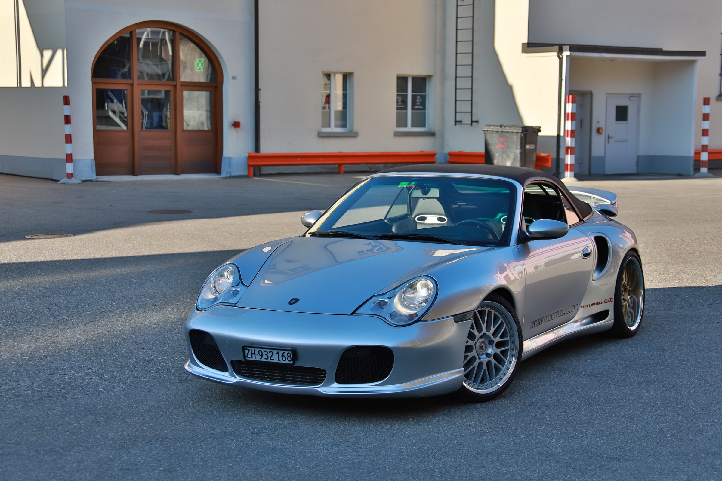 PORSCHE 911 Gemballa GTR 500