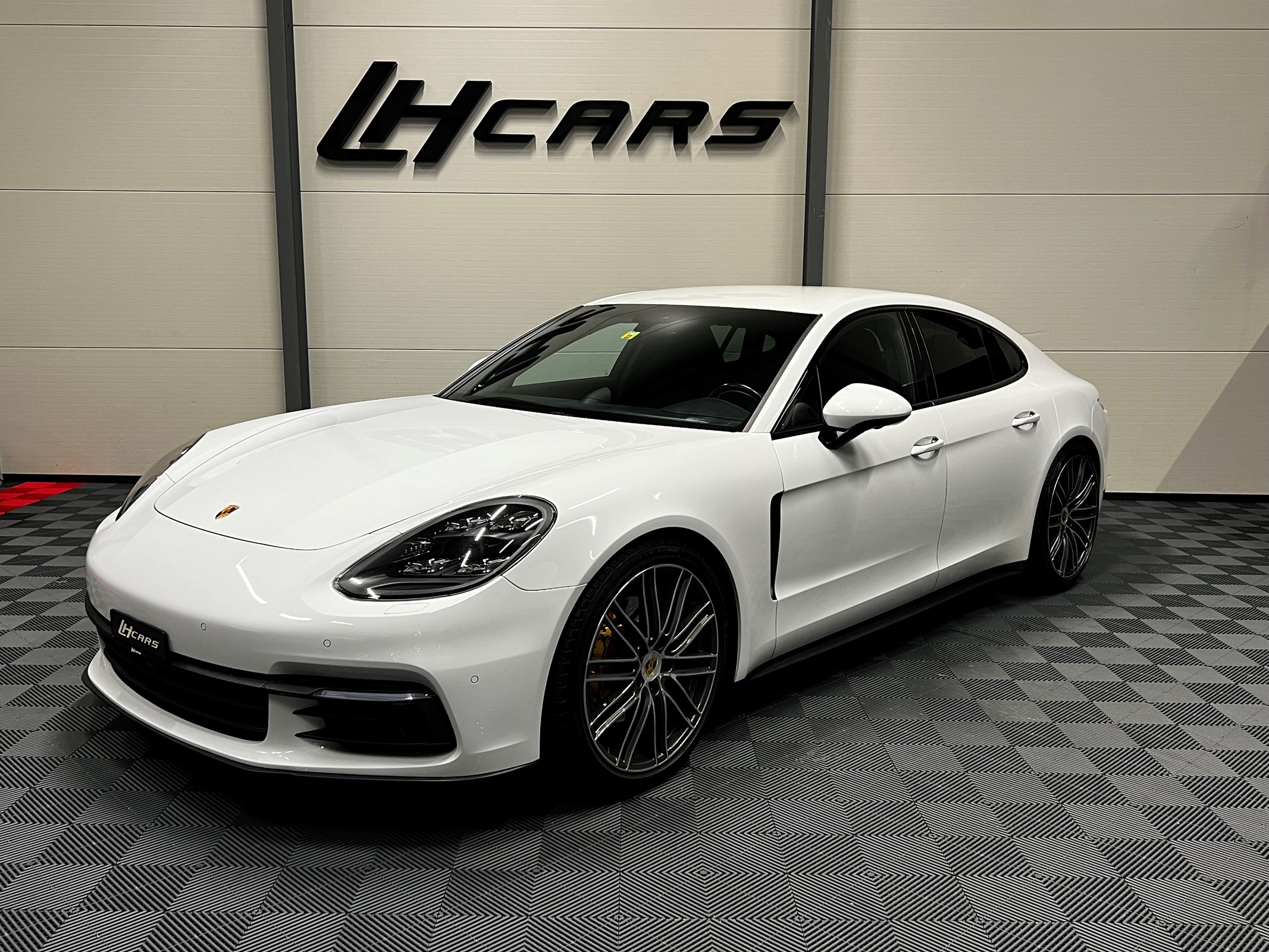 PORSCHE Panamera 4S Diesel