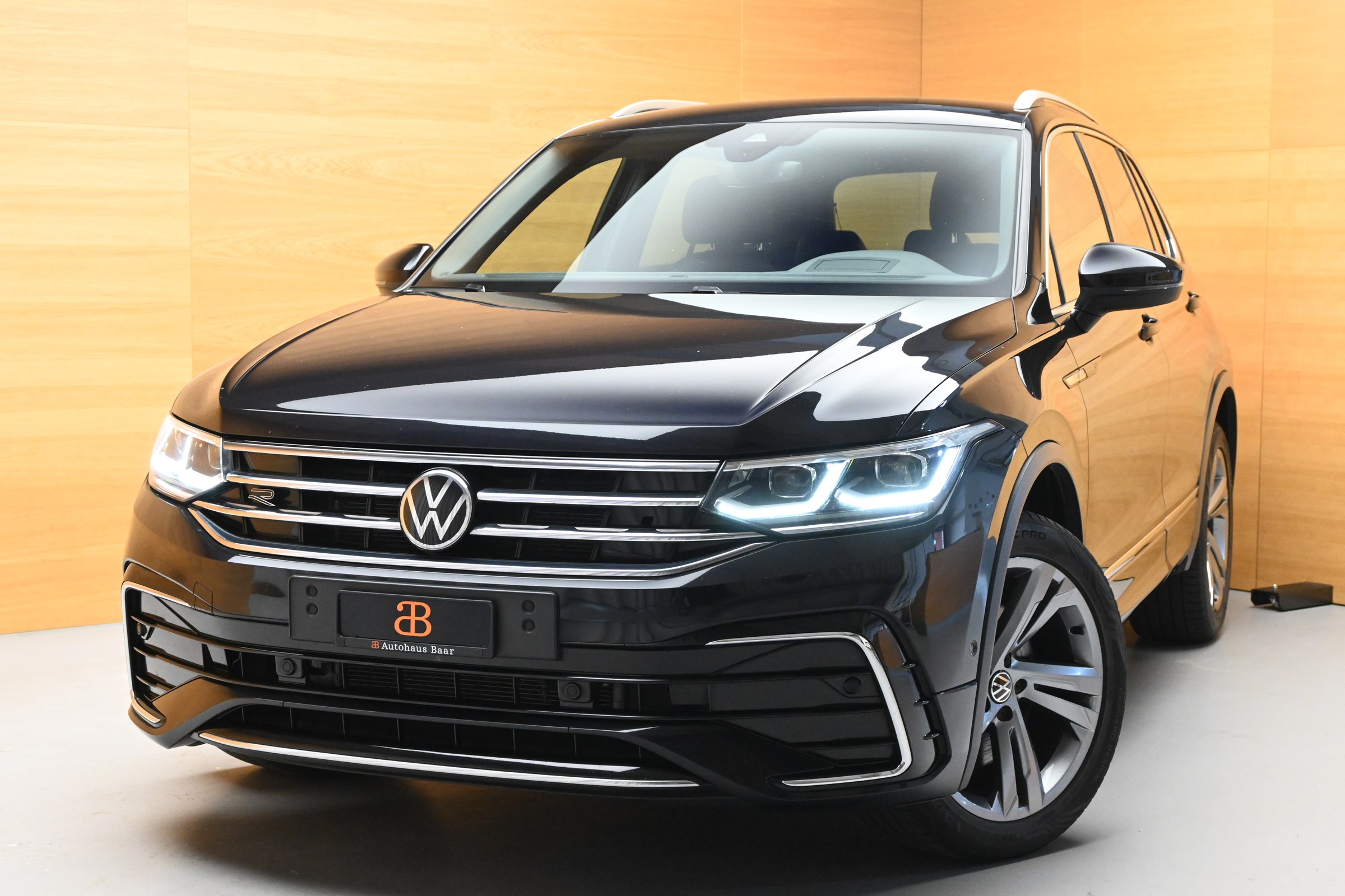 VW Tiguan 2.0 TDI SCR R-Line 4Motion DSG