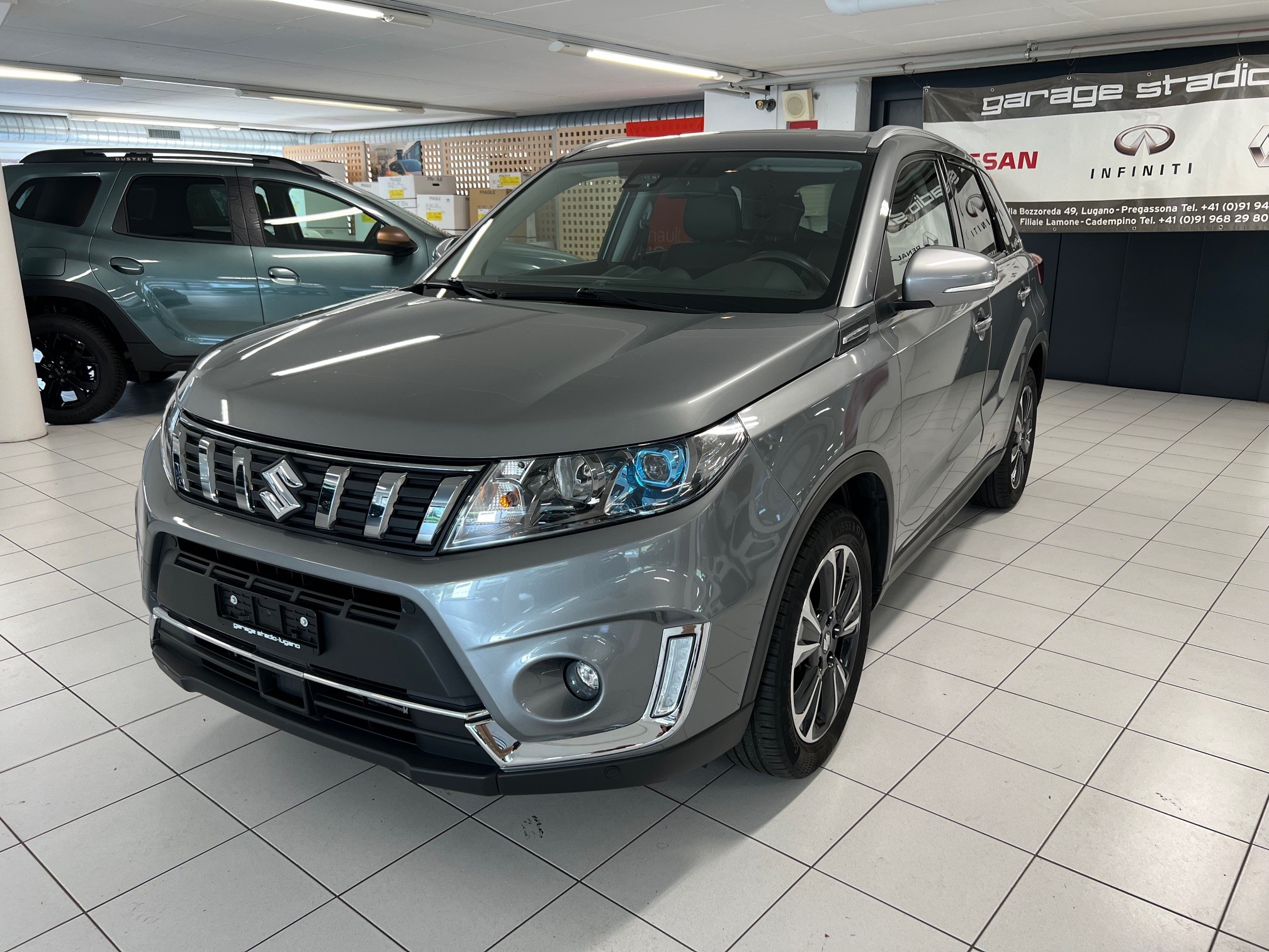 SUZUKI Vitara 1.4 Boosterjet Compact + Automatic