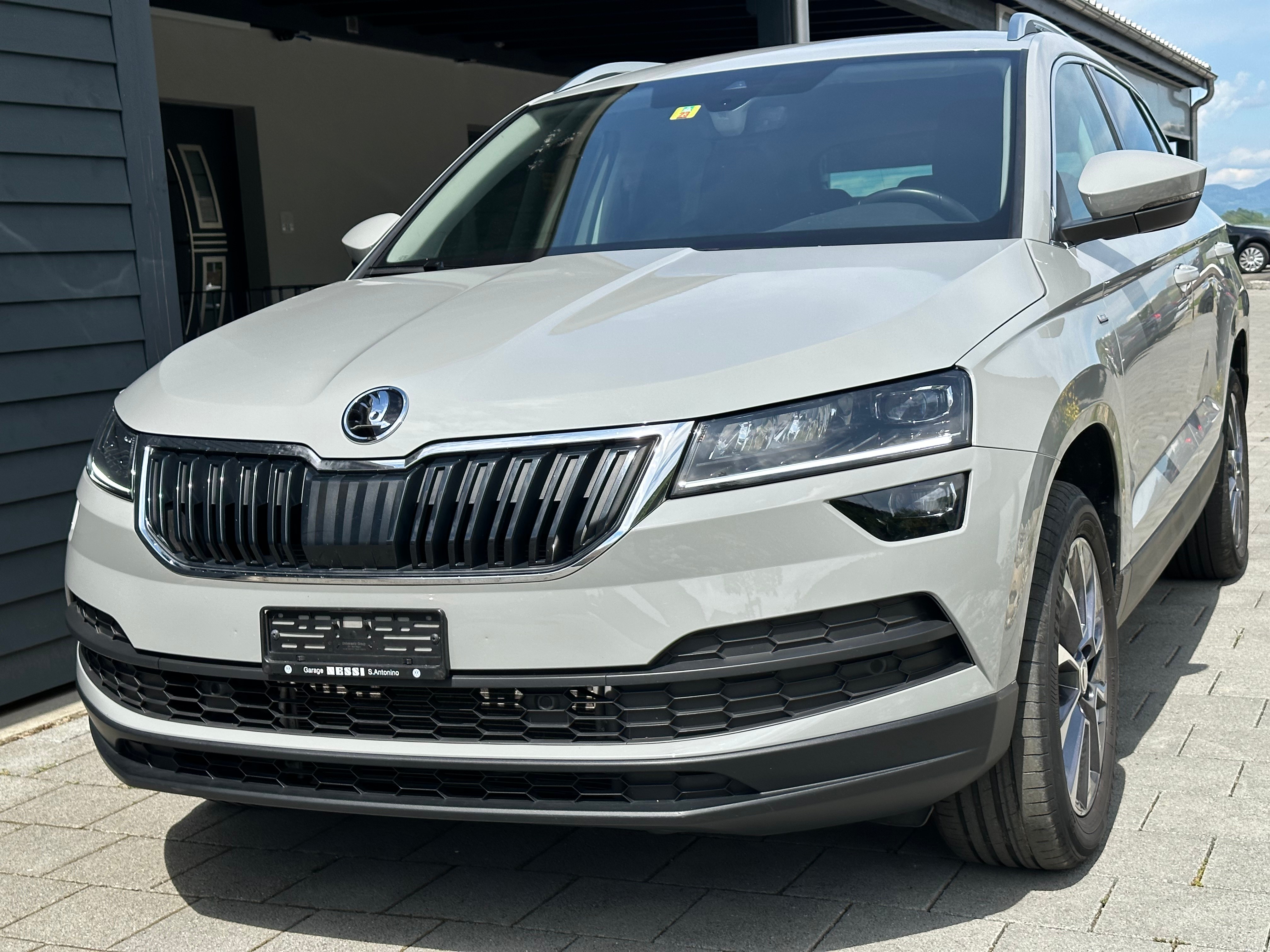 SKODA Karoq 1.5 TSI ACT Drive DSG