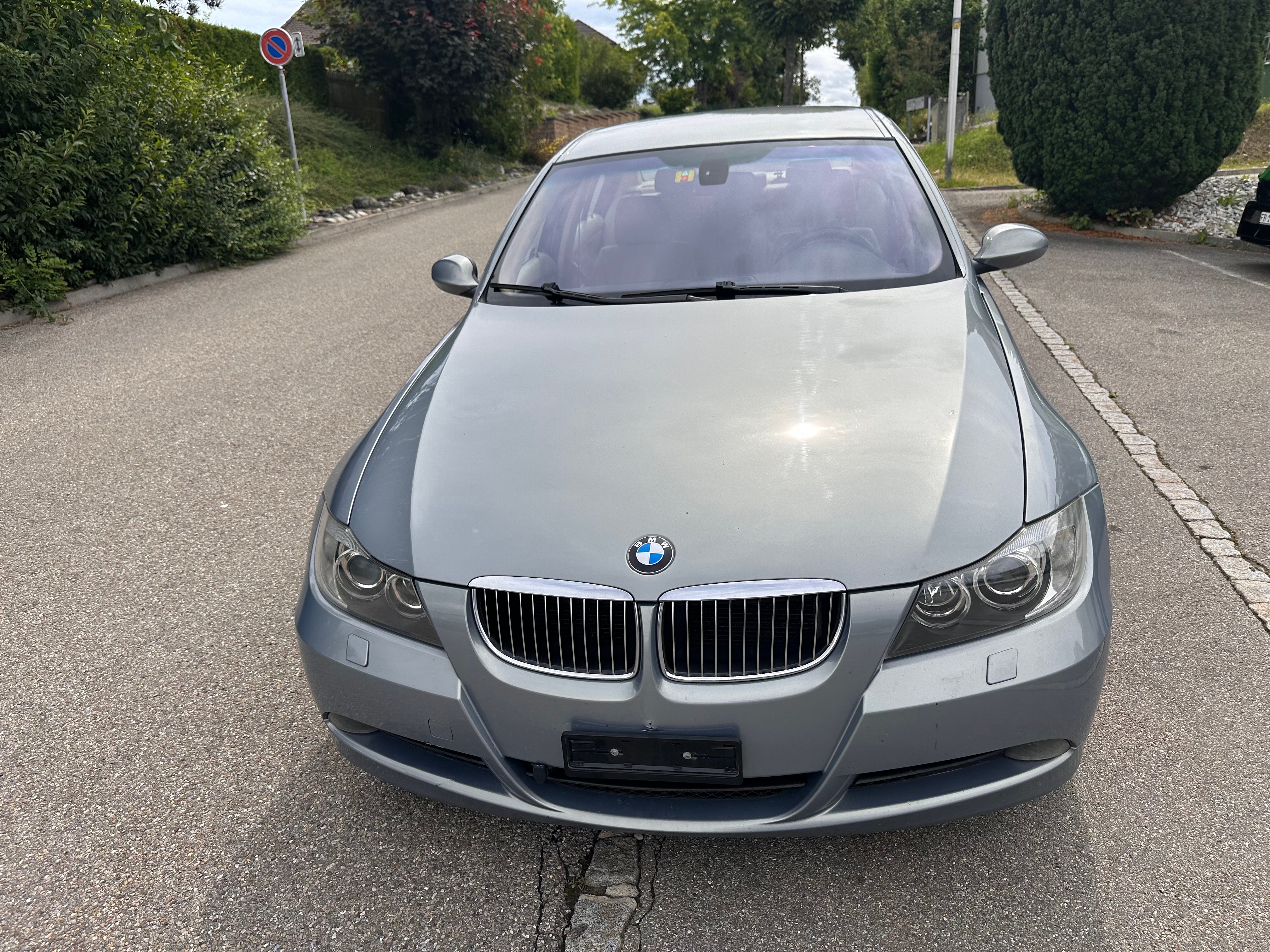 BMW 325i