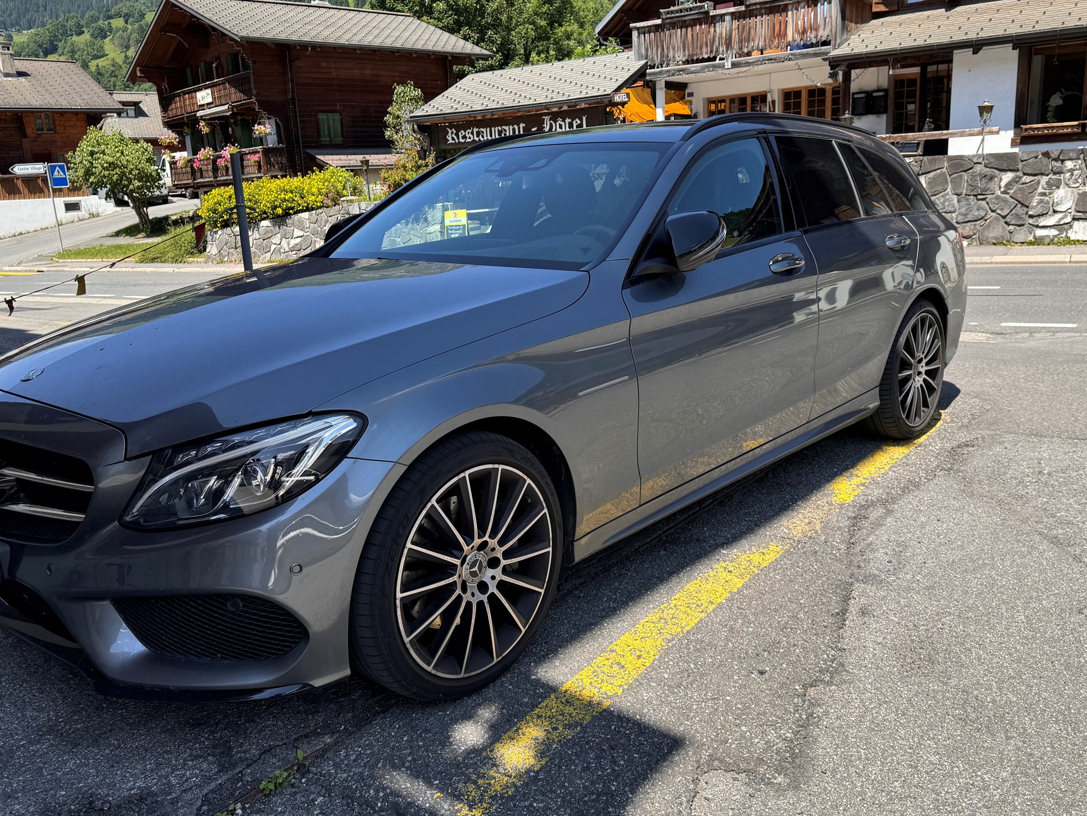 MERCEDES-BENZ C 250 d AMG Line 4Matic 9G-Tronic