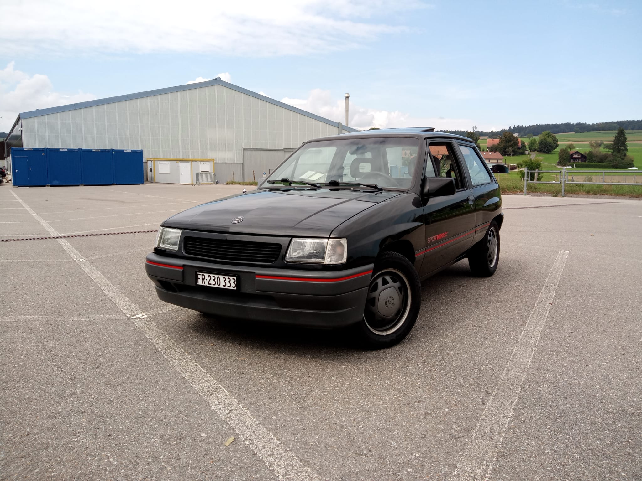 OPEL Corsa A 1.4i Série Spéciale Sport