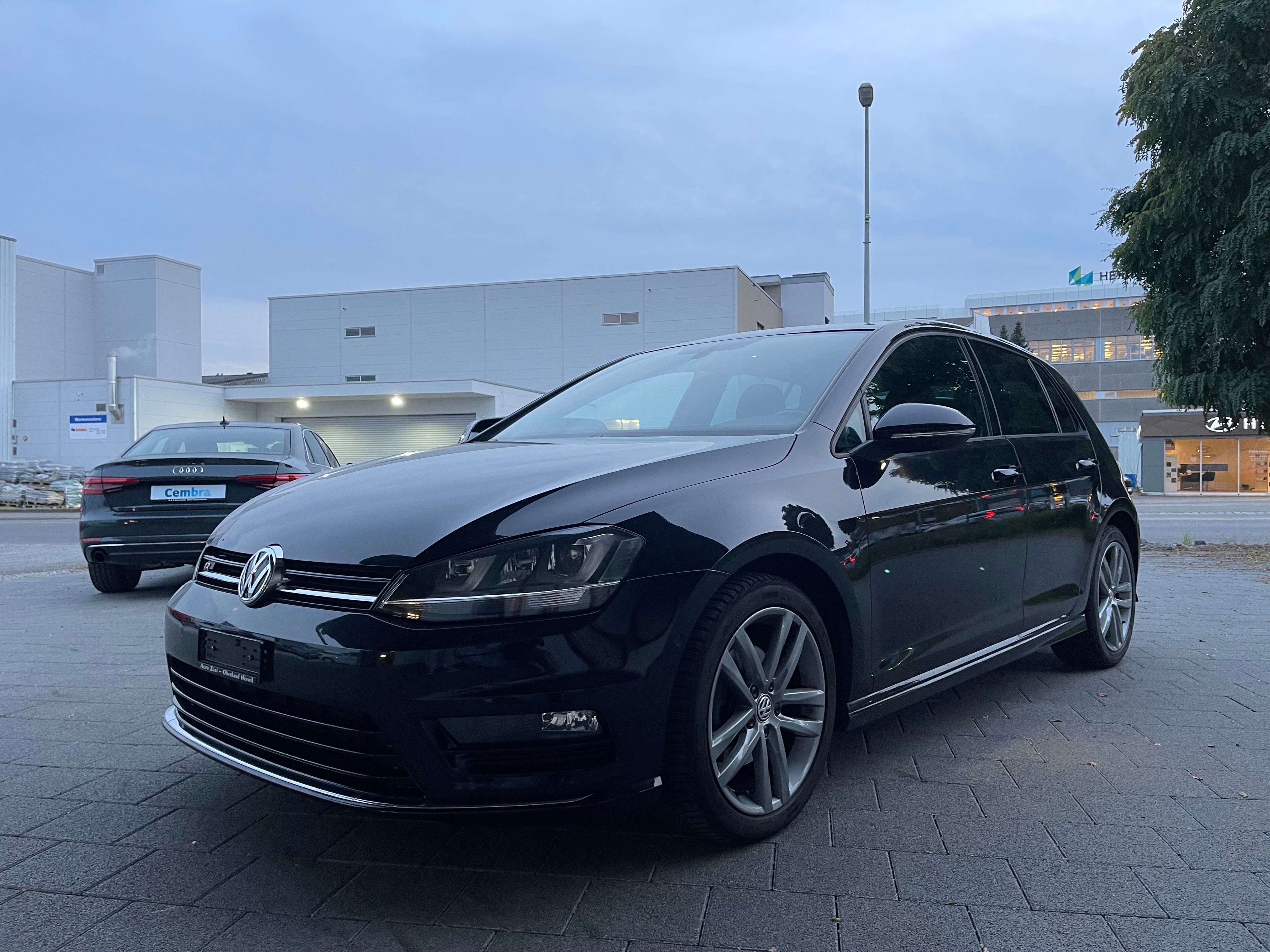 VW Golf 1.4 TSI R-Line Design