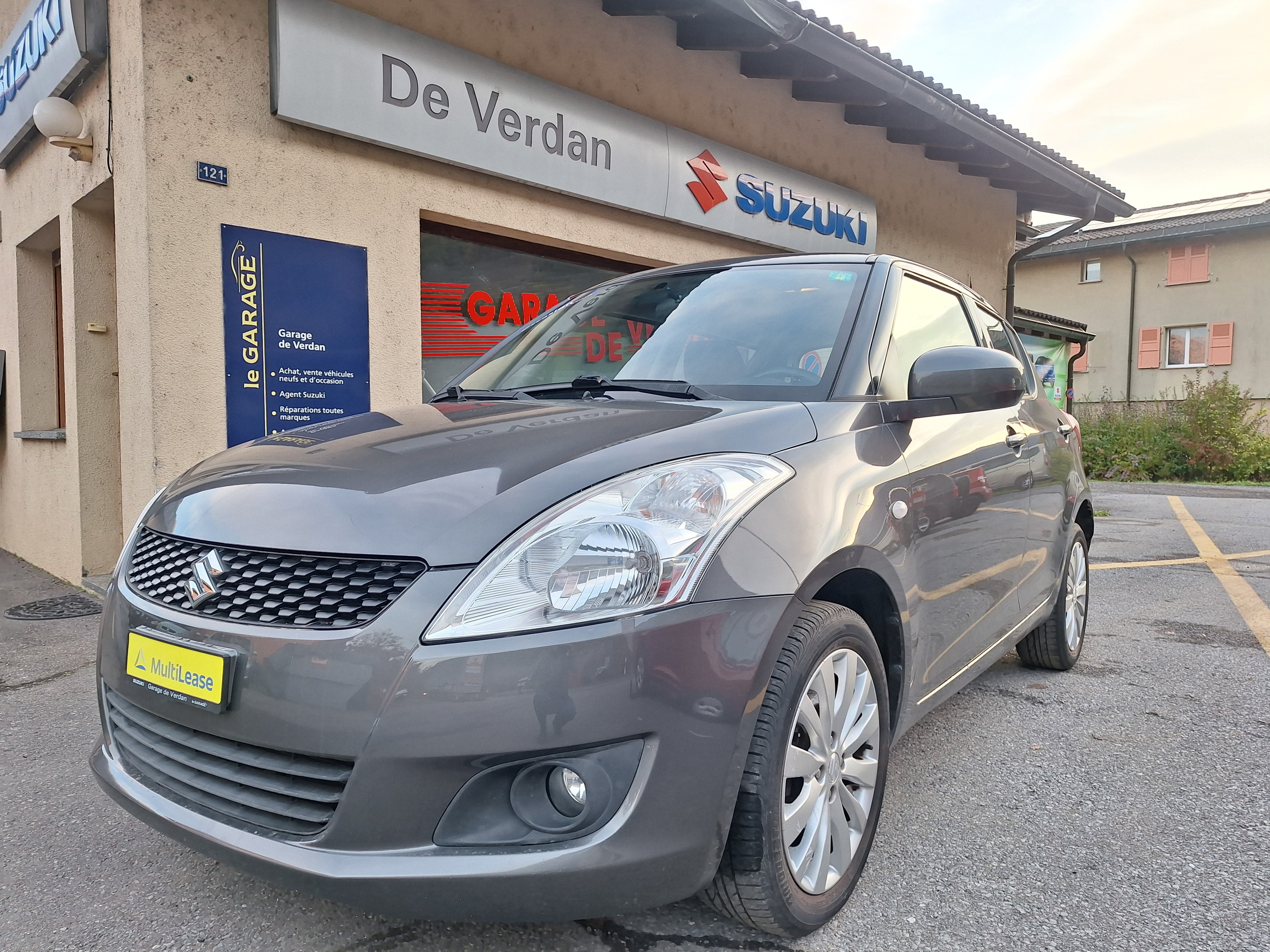 SUZUKI Swift 1.2i 16V GL Top 4x4