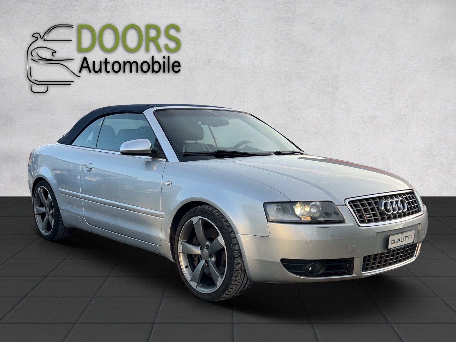 AUDI S4 Cabriolet 4.2 V8 quattro