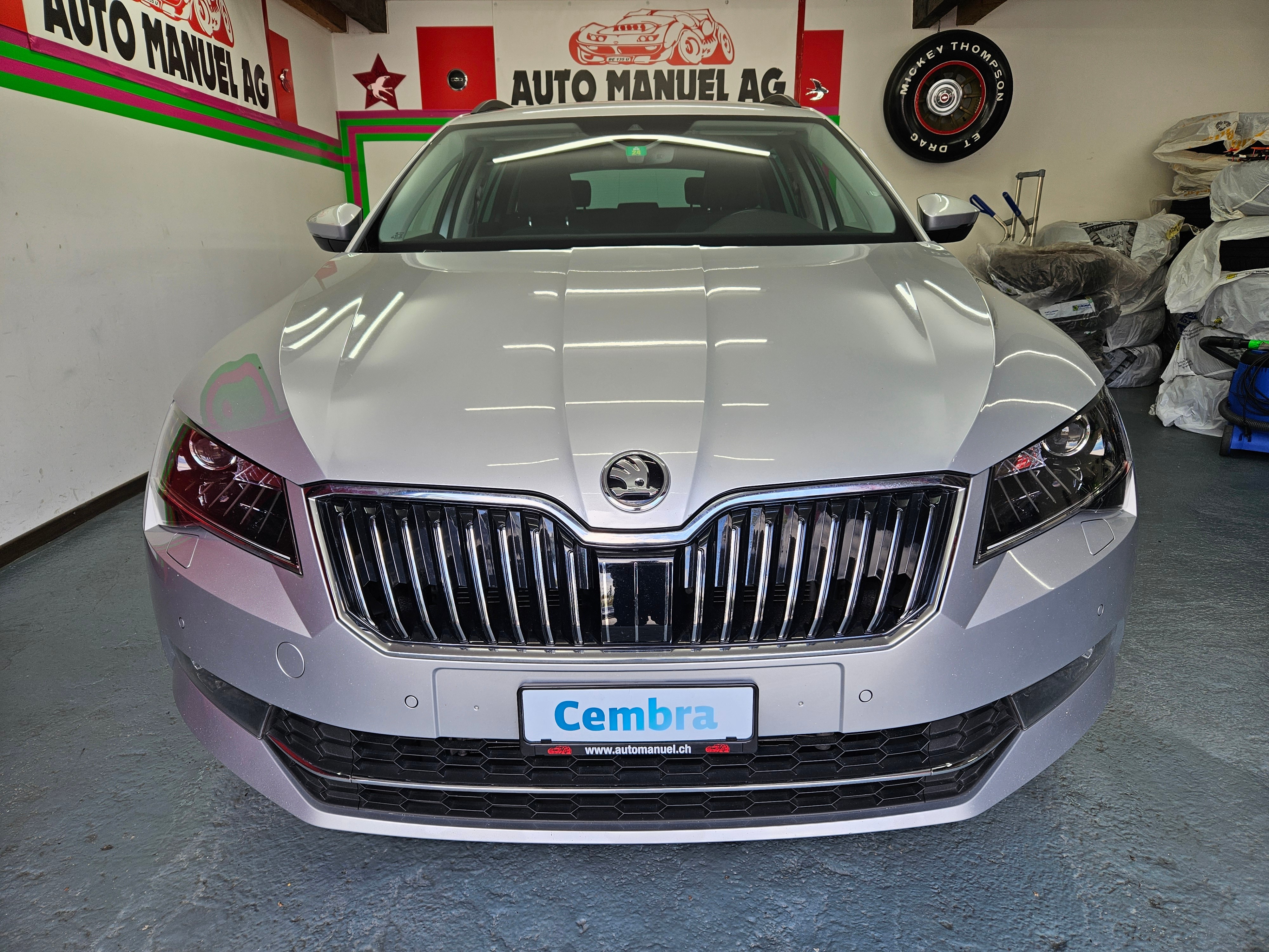 SKODA Superb Combi 2.0 TDi Ambition 4x4 DSG