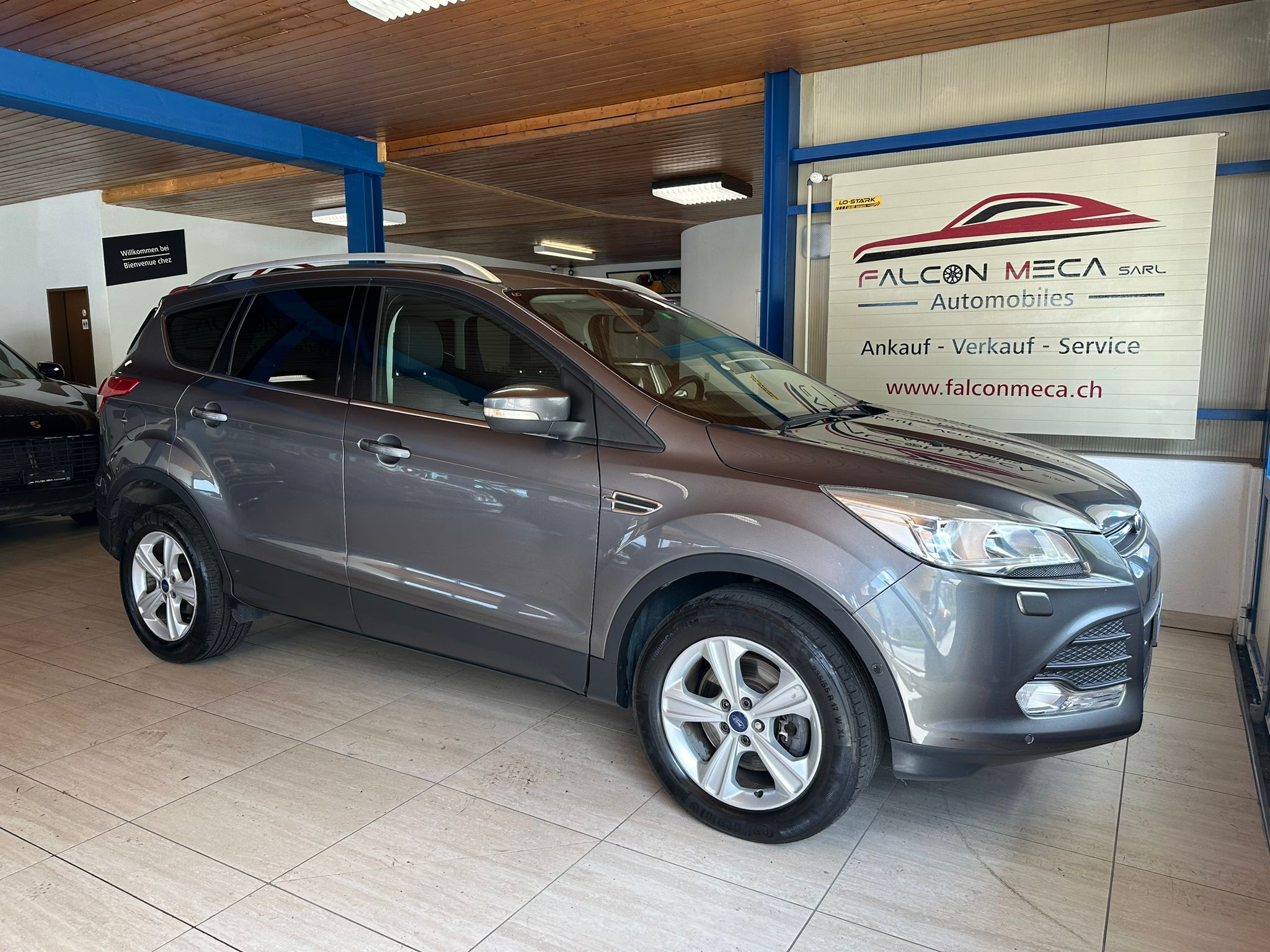 FORD Kuga 2.0 TDCi 140 Carving