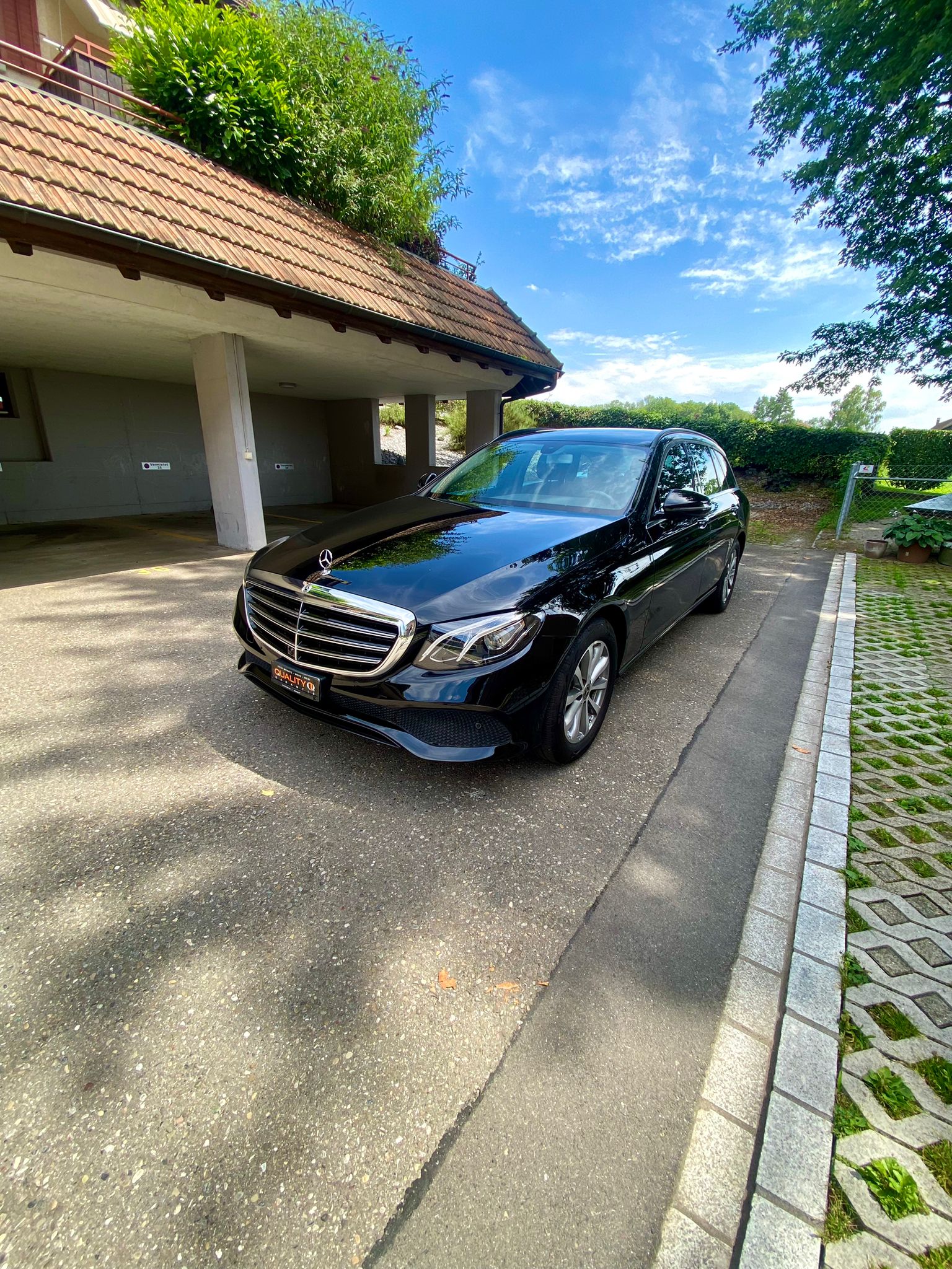 MERCEDES-BENZ E 200 4 Matic 9G-Tronic