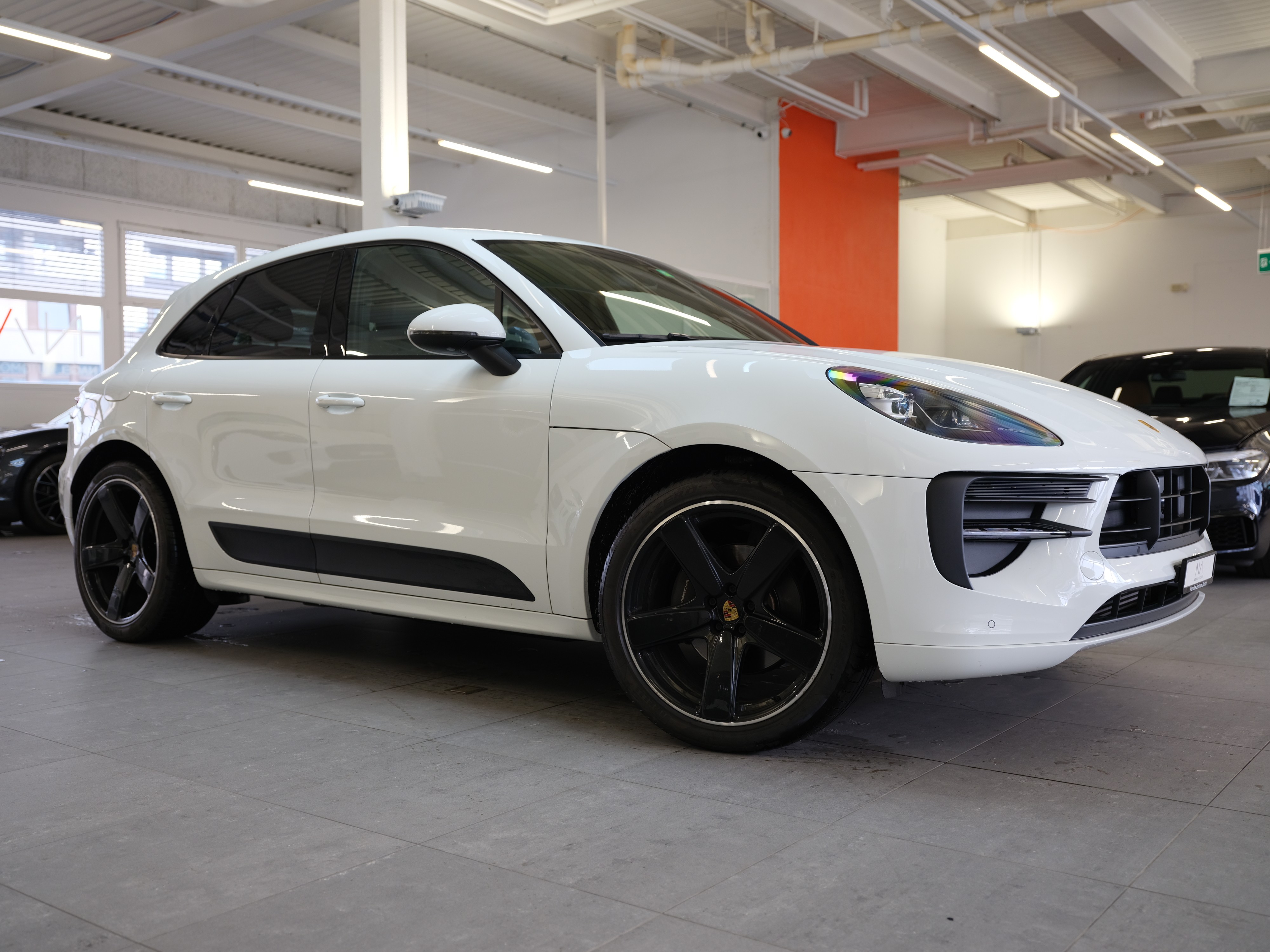 PORSCHE Macan PDK