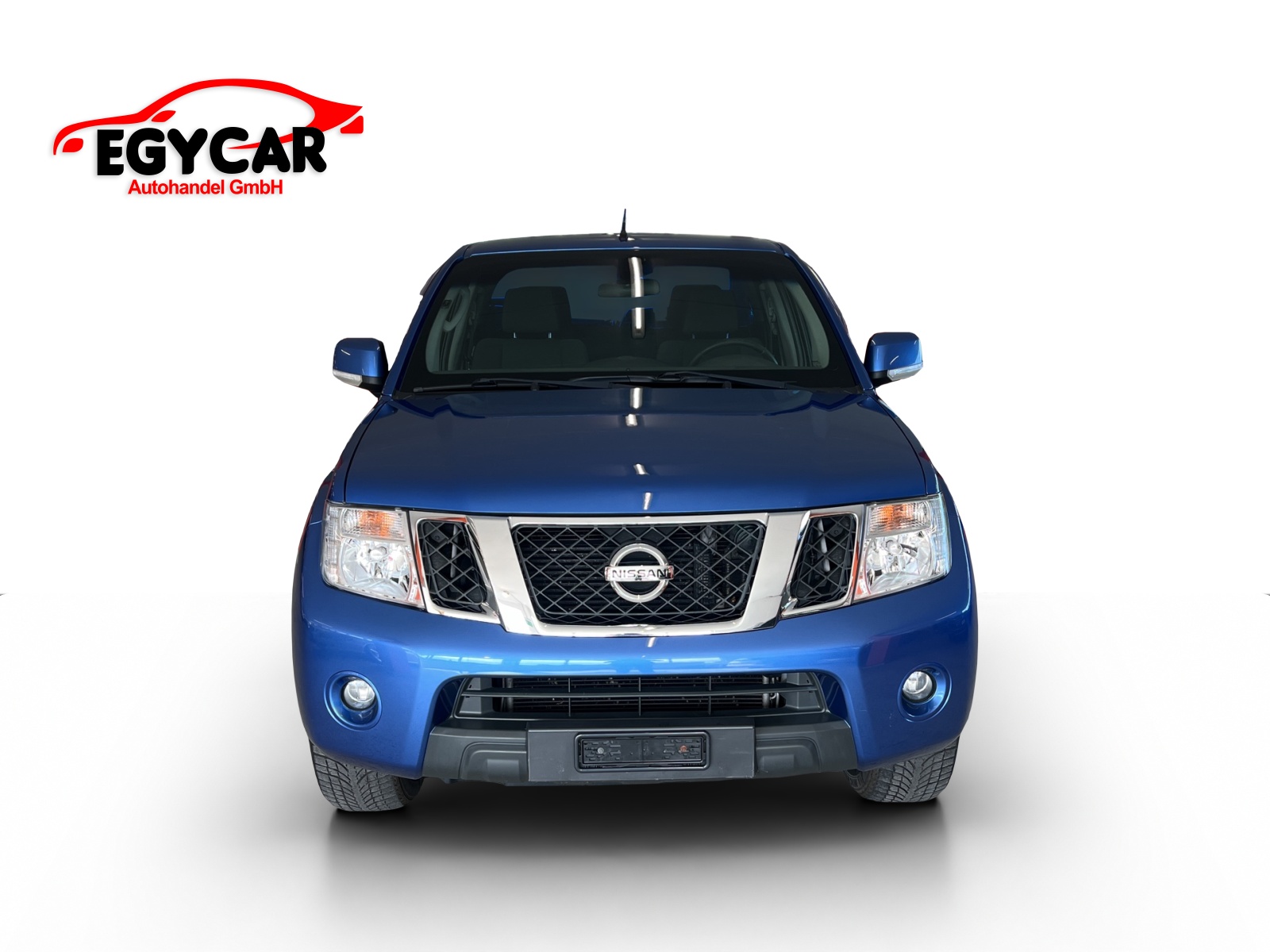 NISSAN Navara Double Cab SE 2.5 dCi 4WD