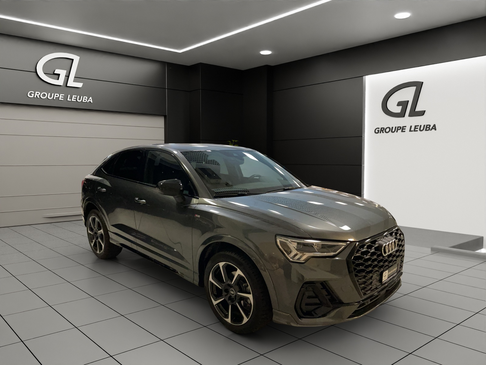 AUDI Q3 SB 35 TFSI S line Attr