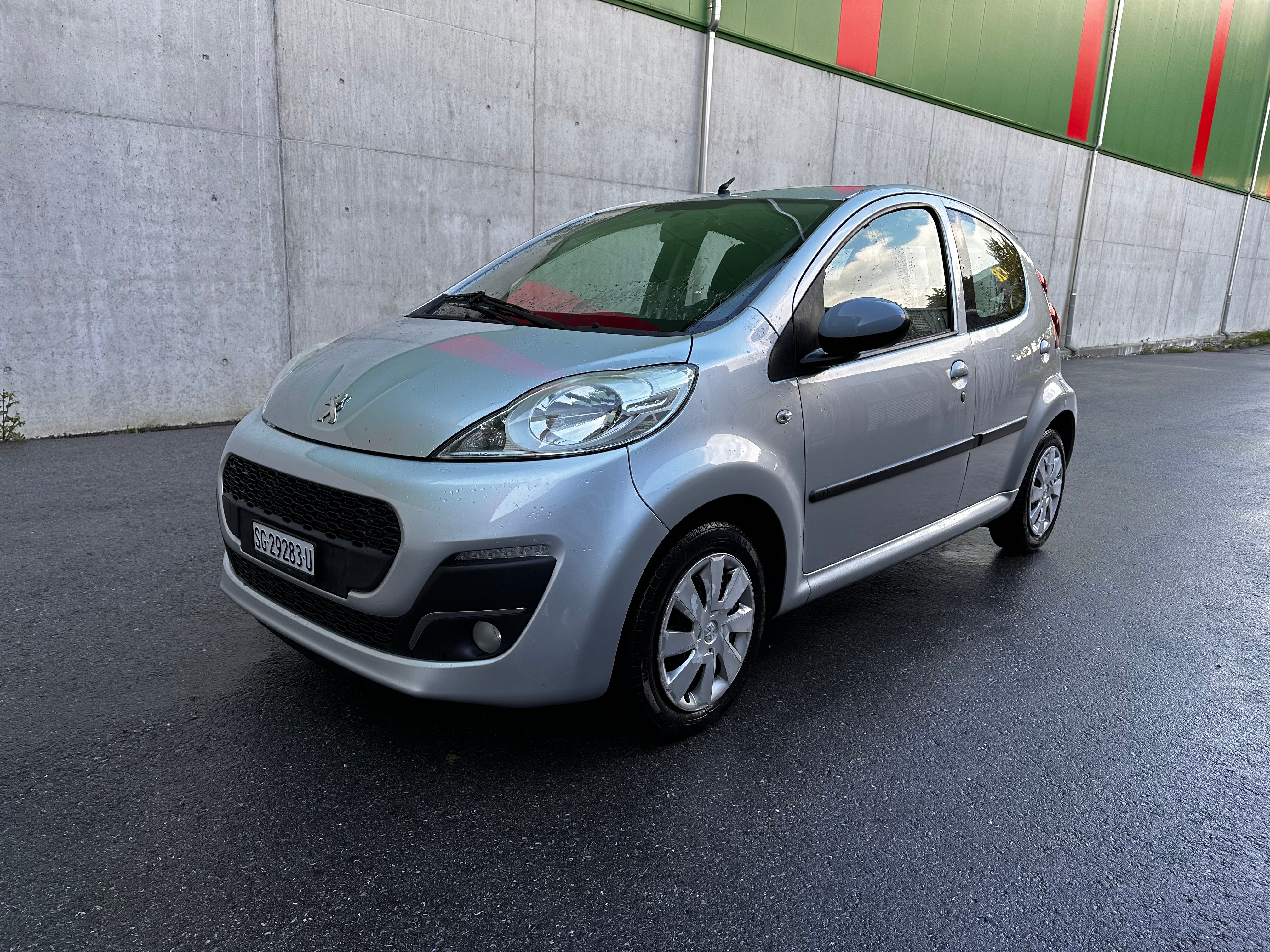 PEUGEOT 107 1.0 Active