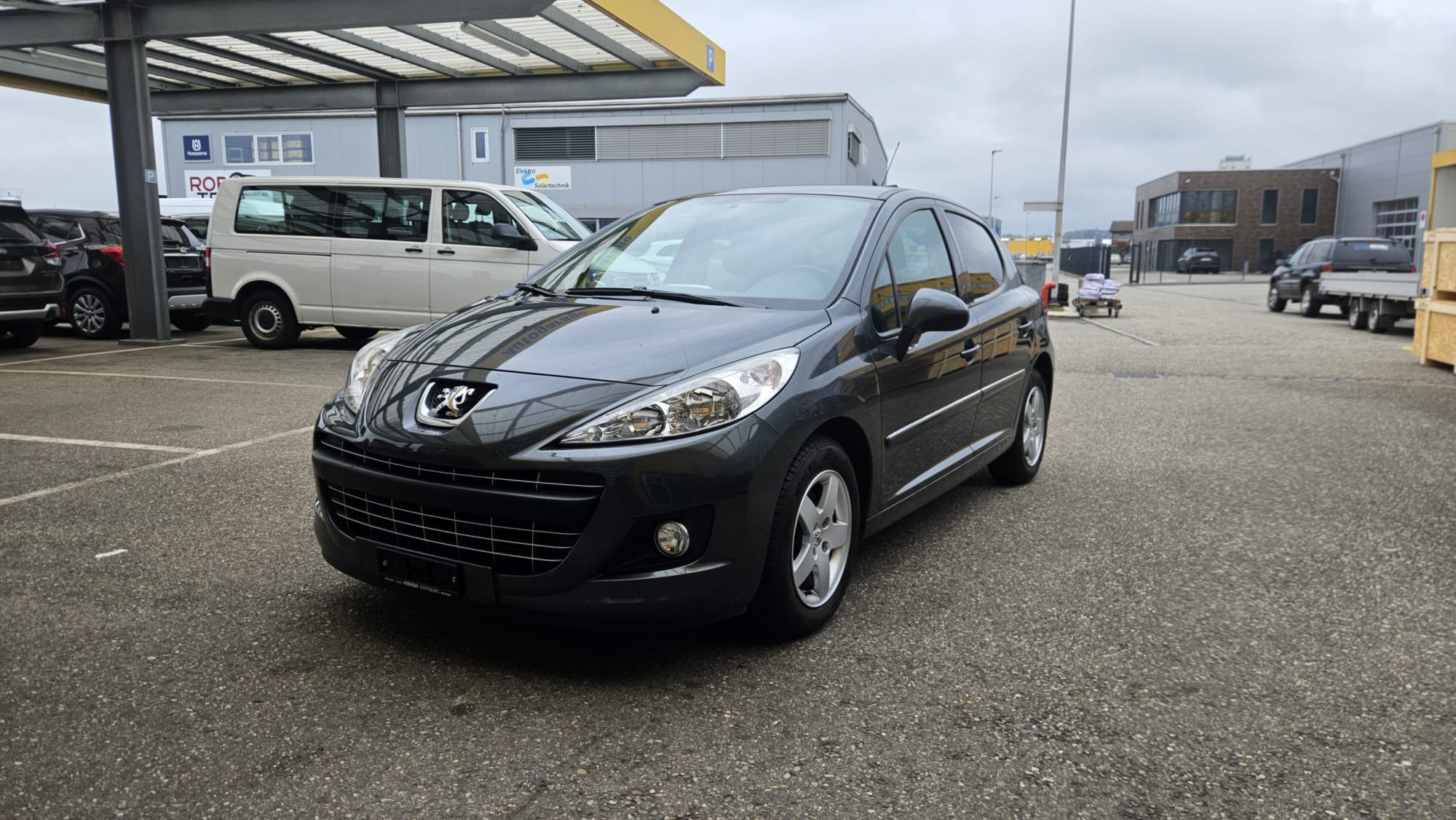 PEUGEOT 207 1.4 16V Sport