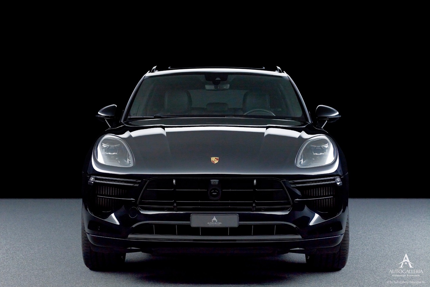 PORSCHE Macan Turbo PDK