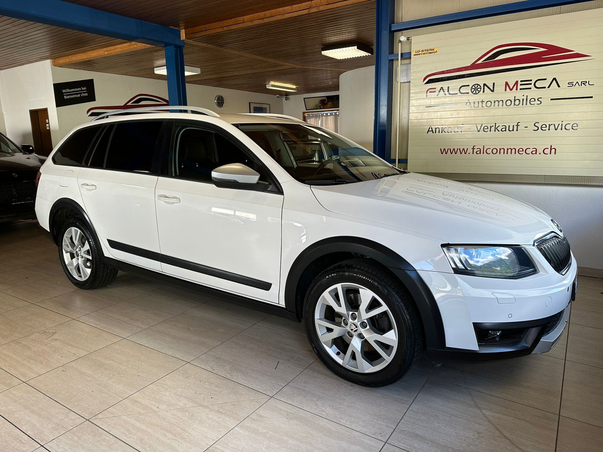 SKODA Octavia Scout 2.0 TDI 184 4x4 DSG