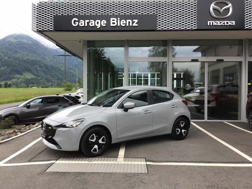 MAZDA 2 1.5 90 Centre-Line