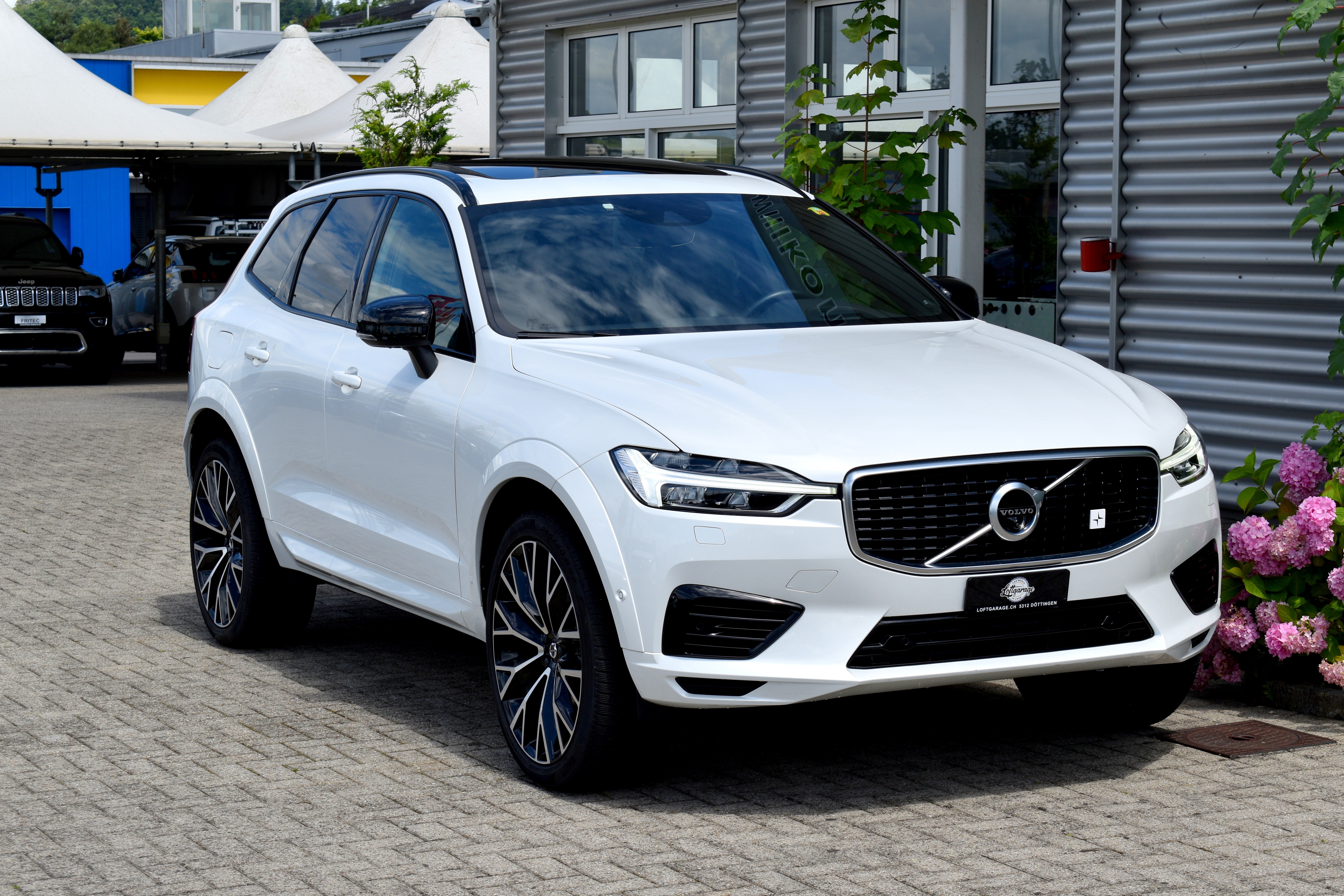 VOLVO XC60 T8 eAWD R-Design Polestar Geartronic 405PS (CH Auto) Voll-Ausstattung