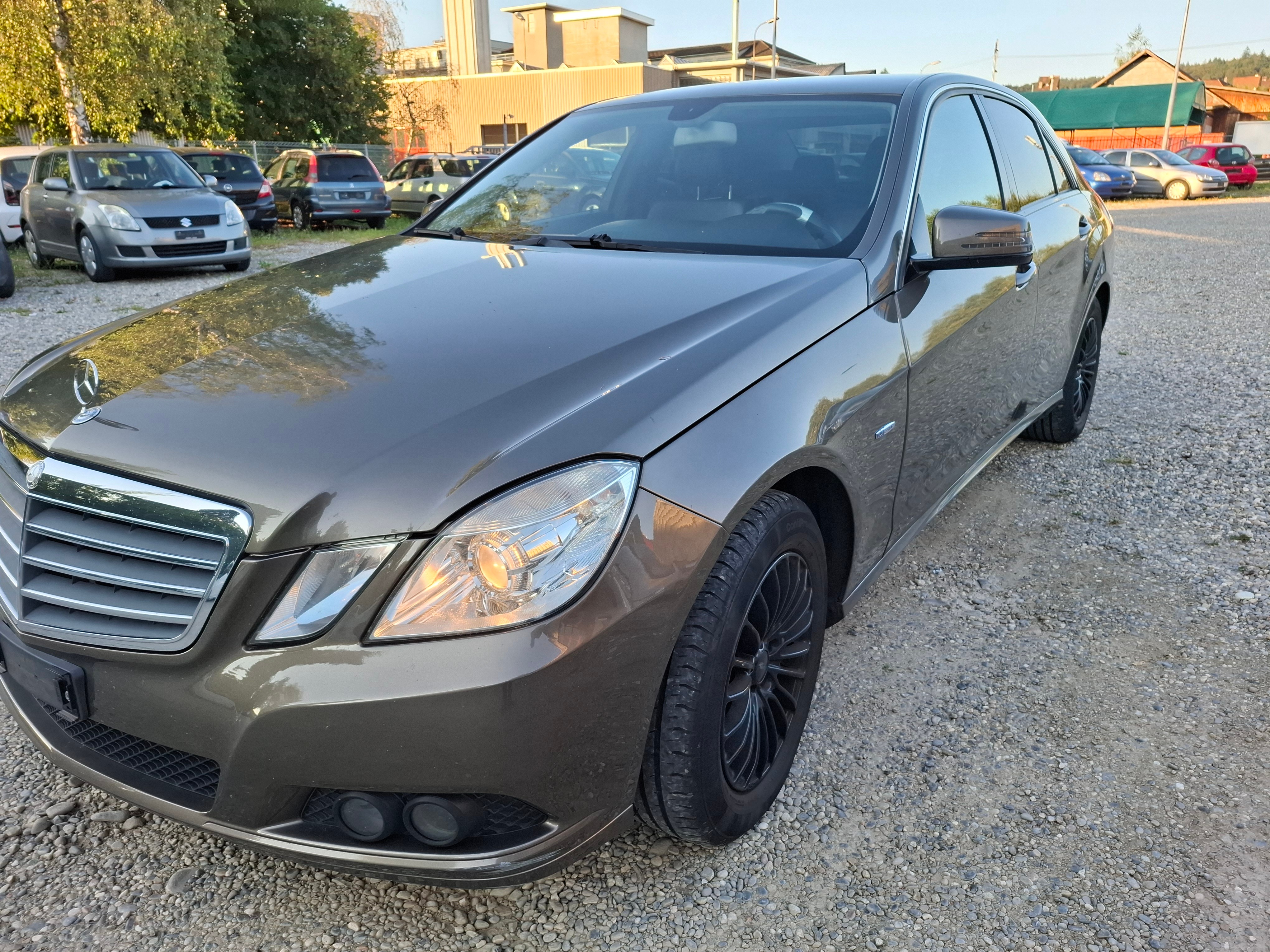 MERCEDES-BENZ E 250 CGI BlueEfficiency Automatic