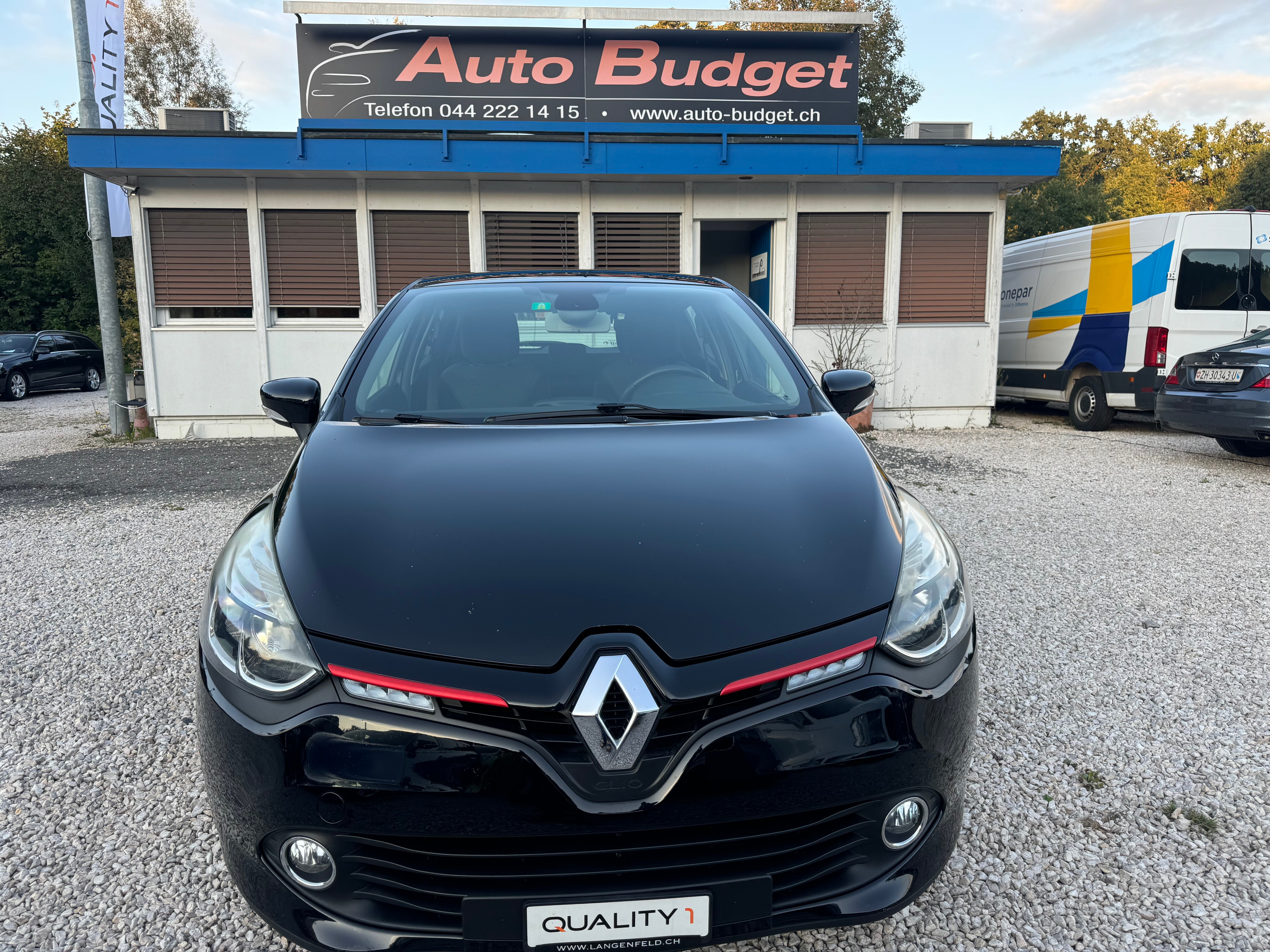 RENAULT Clio 0.9 12V Dynamique