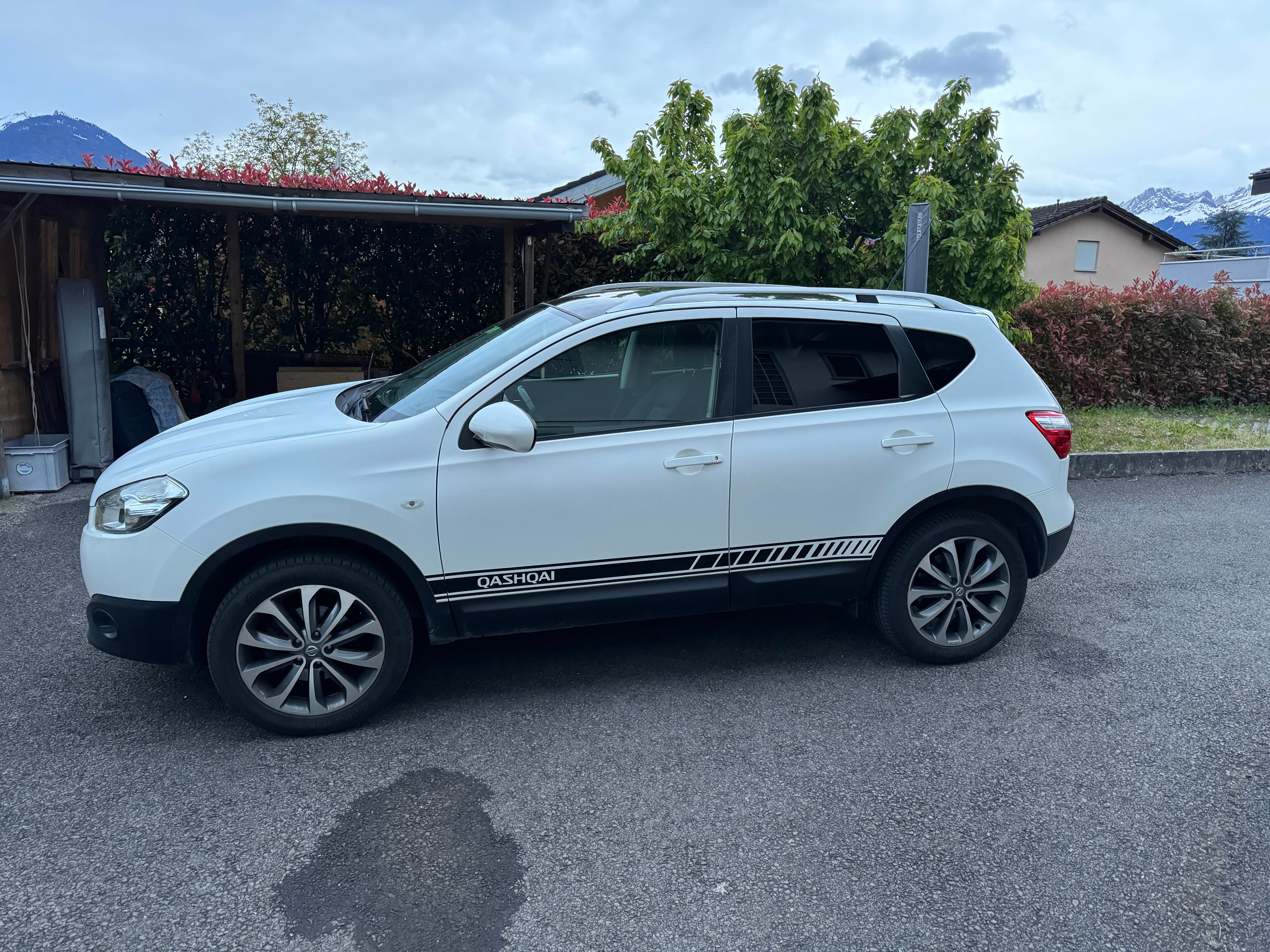 NISSAN Qashqai 2.0 acenta