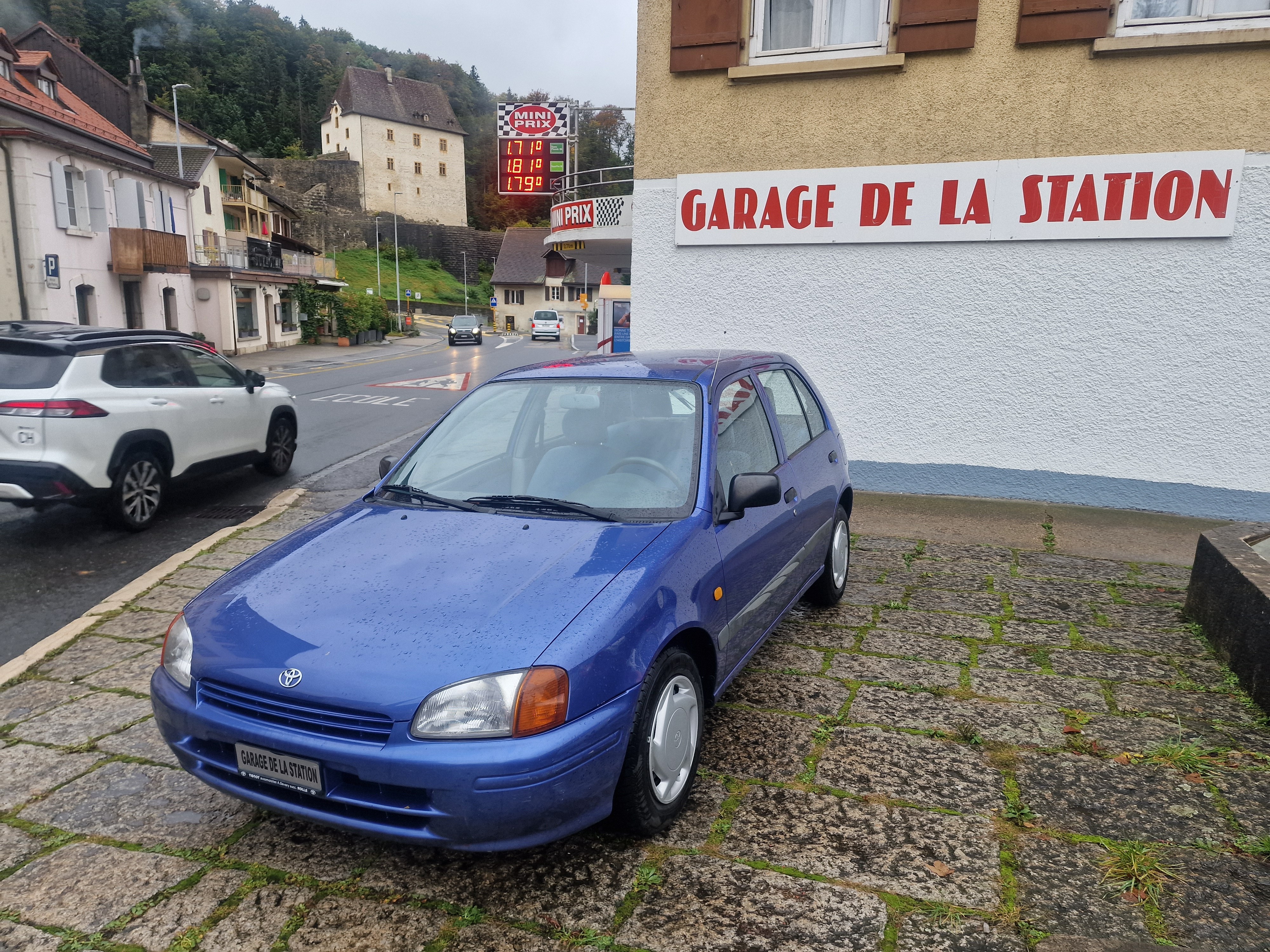 TOYOTA Starlet 1.3 Crystal