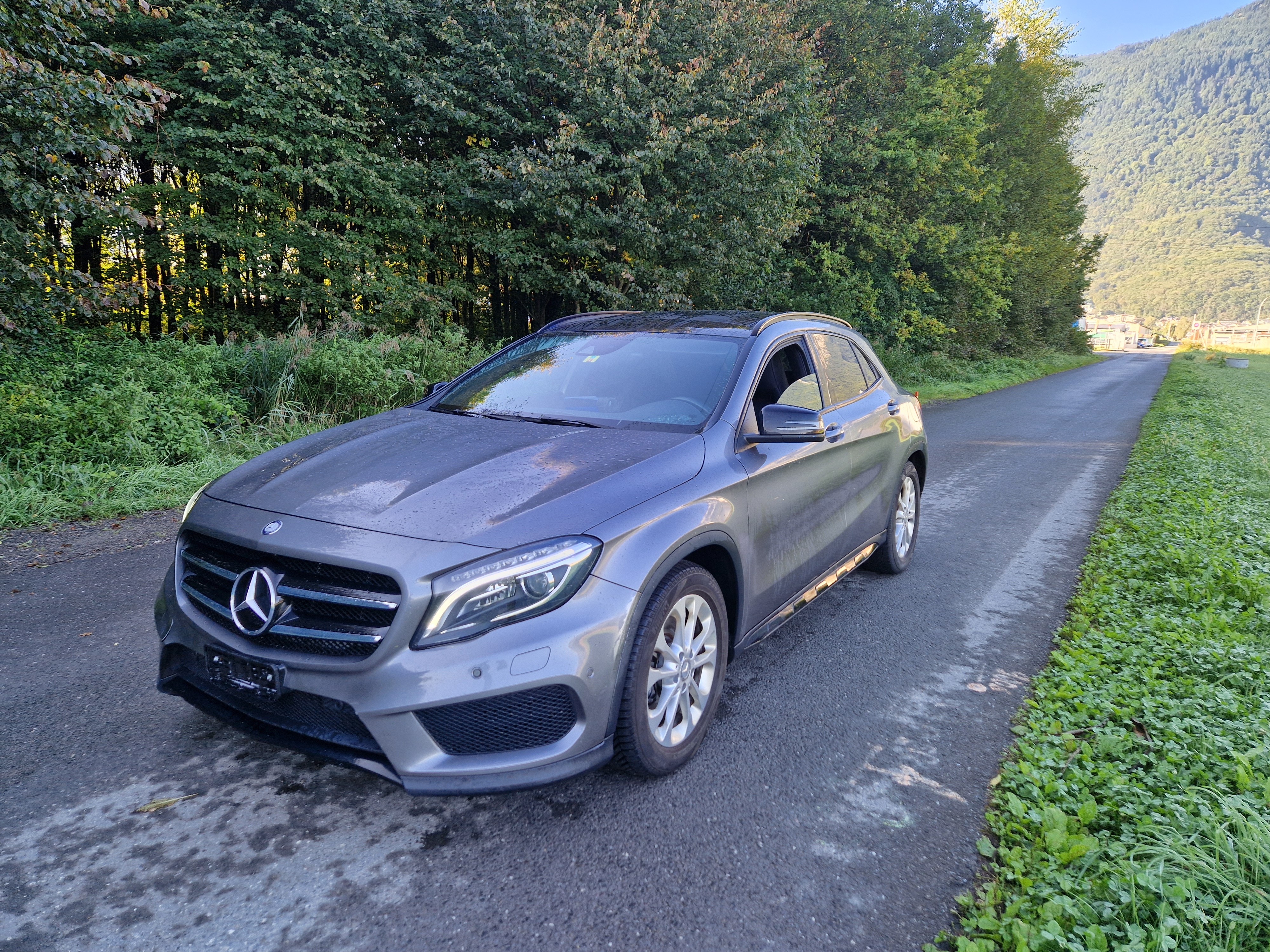 MERCEDES-BENZ GLA 220 d AMG Line 4Matic 7G-DCT