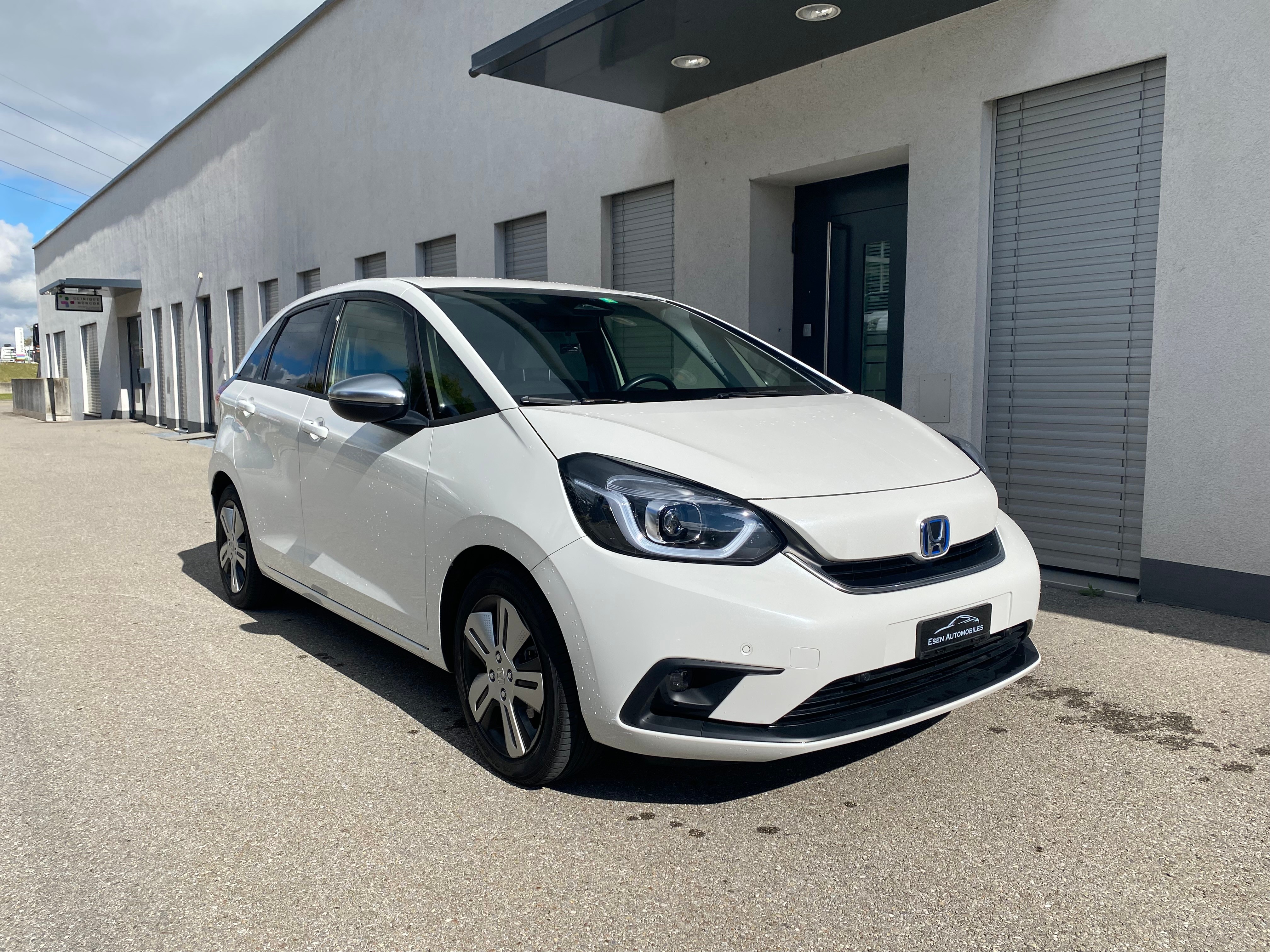 HONDA Jazz 1.5i-MMD Executive E-CVT