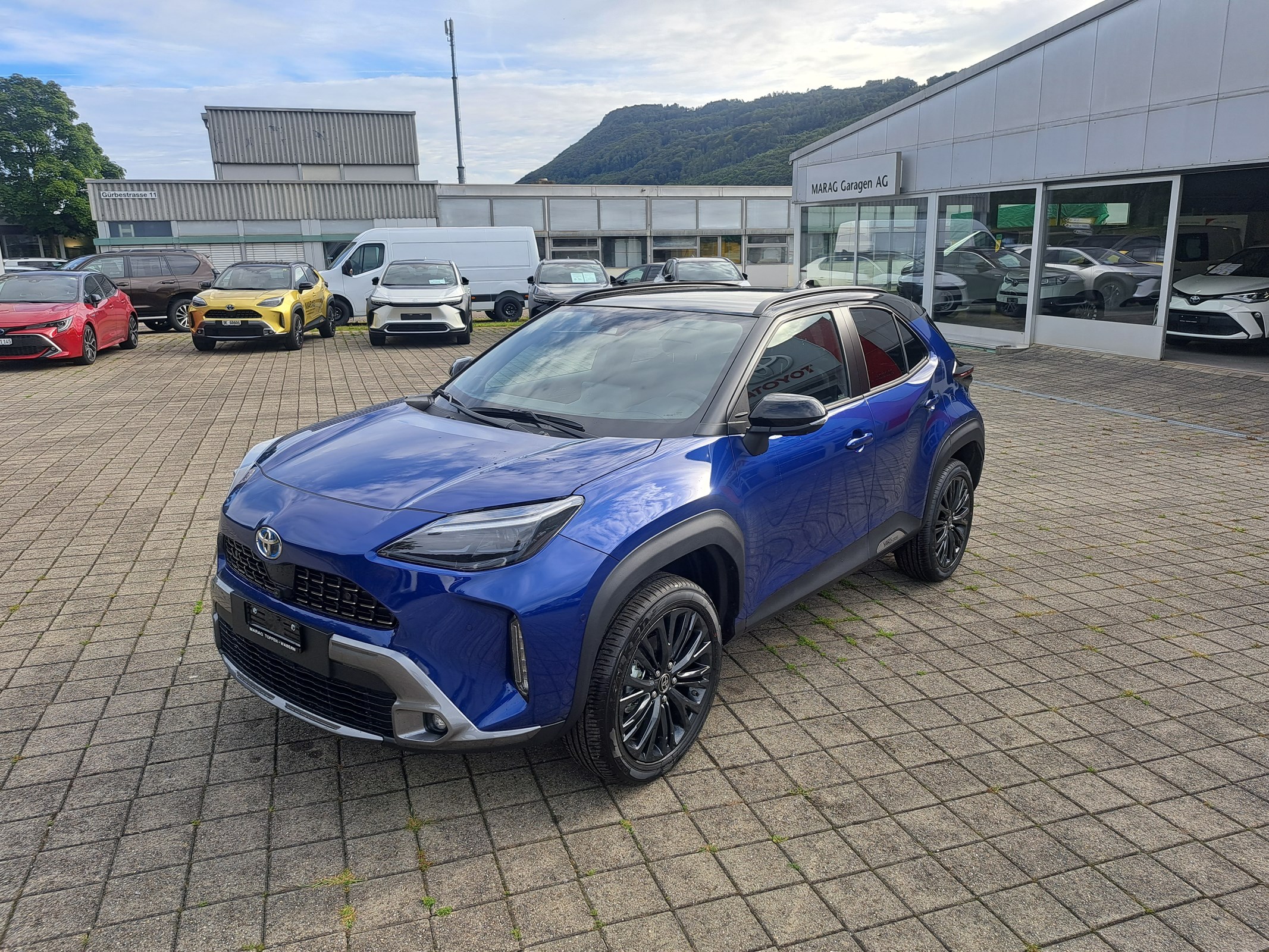 TOYOTA Yaris Cross 1.5 Adventure e-CVT AWDi